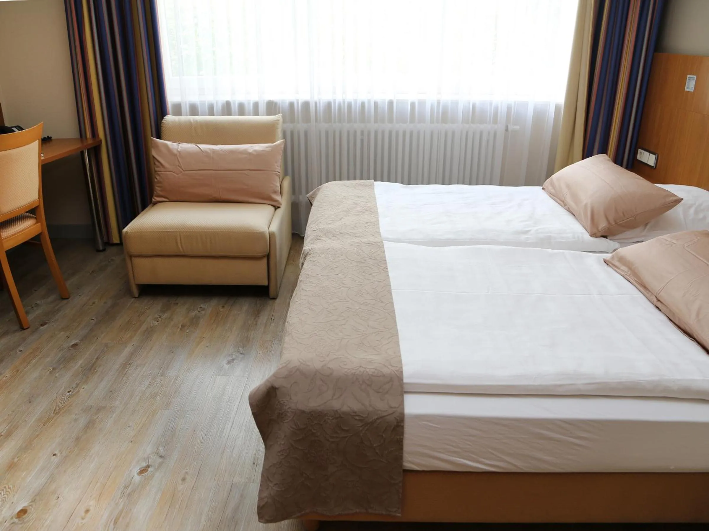 Bedroom, Bed in Hotel Lindleinsmühle