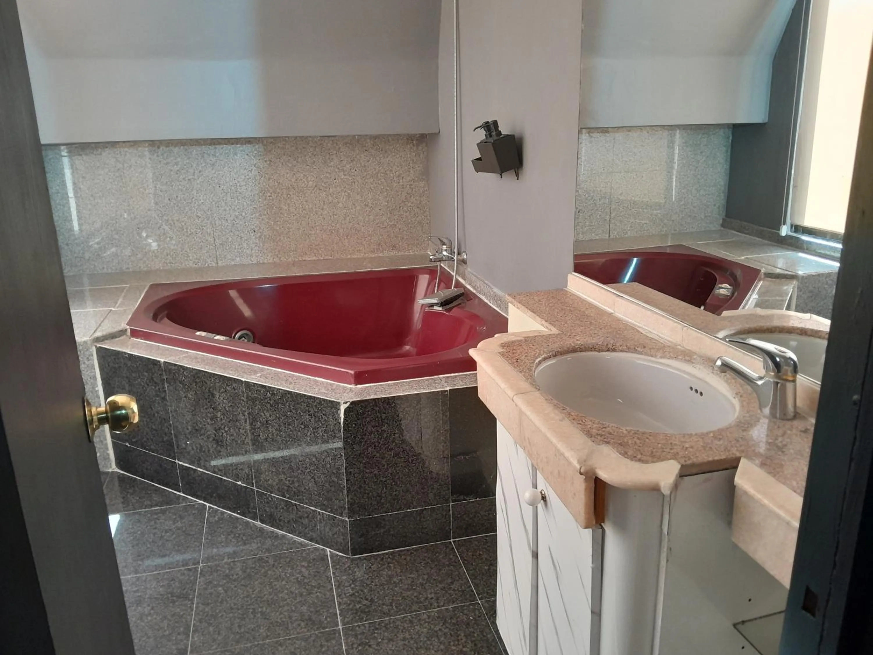 Bathroom in Hotel Sonetto