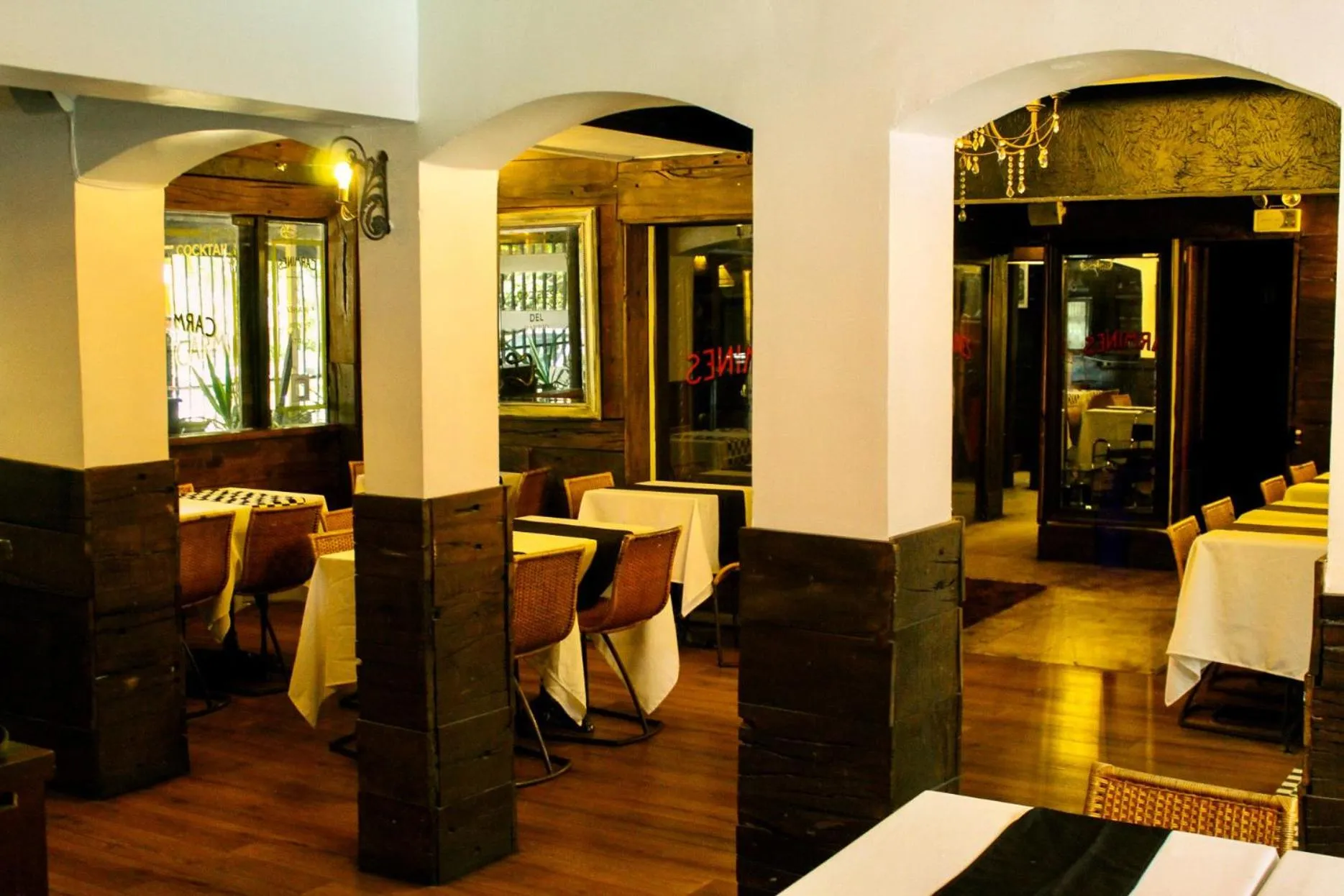 Restaurant/places to eat in Hotel Sonetto