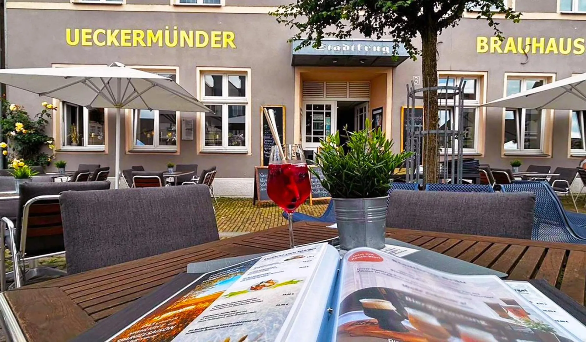 Restaurant/places to eat in Hotel Am Markt & Brauhaus Stadtkrug