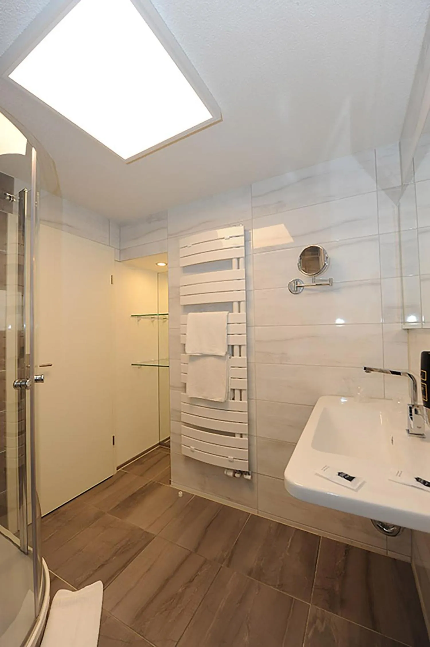 Shower in Hotel Am Markt & Brauhaus Stadtkrug