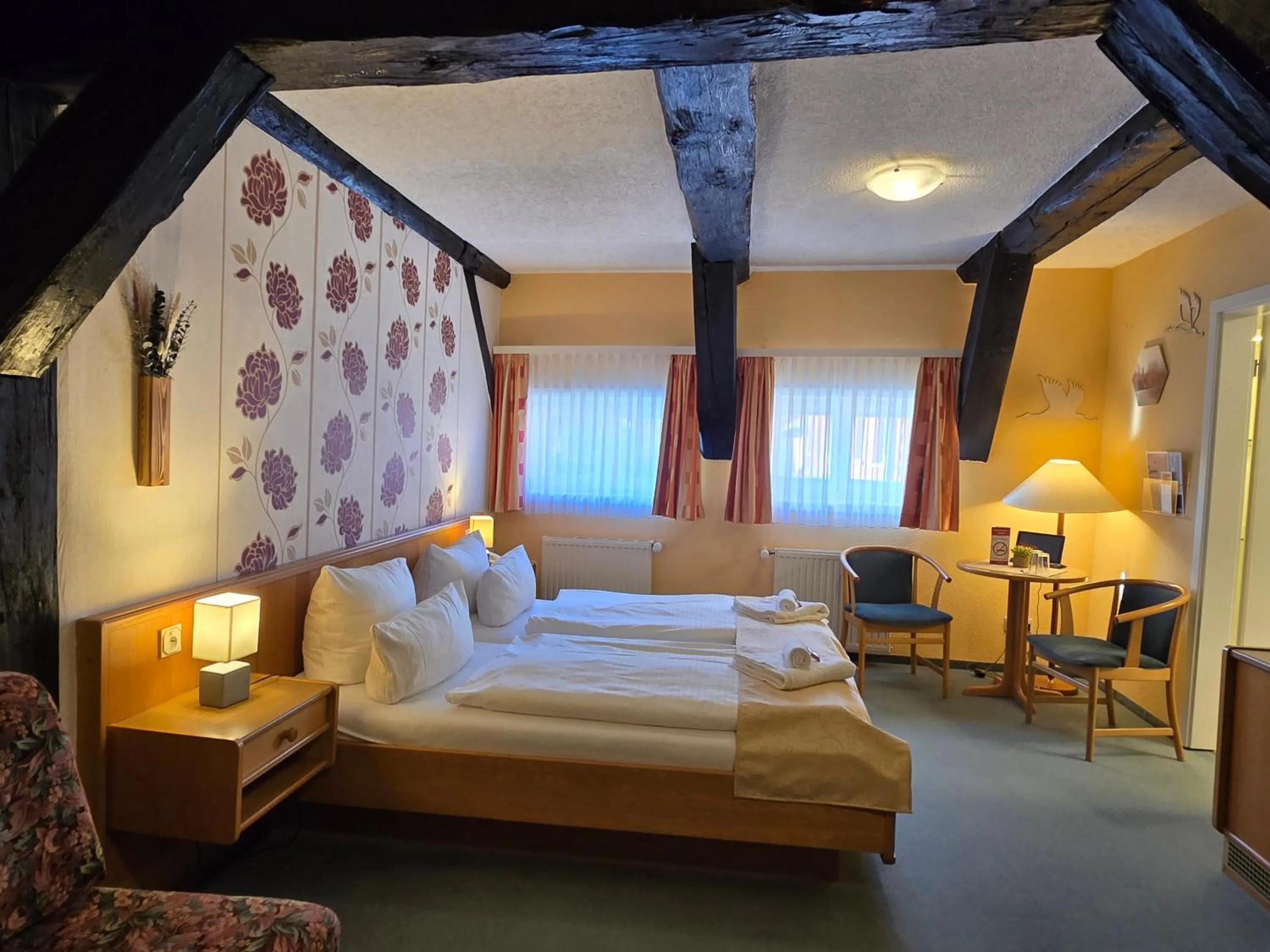 Bed in Hotel Am Markt & Brauhaus Stadtkrug