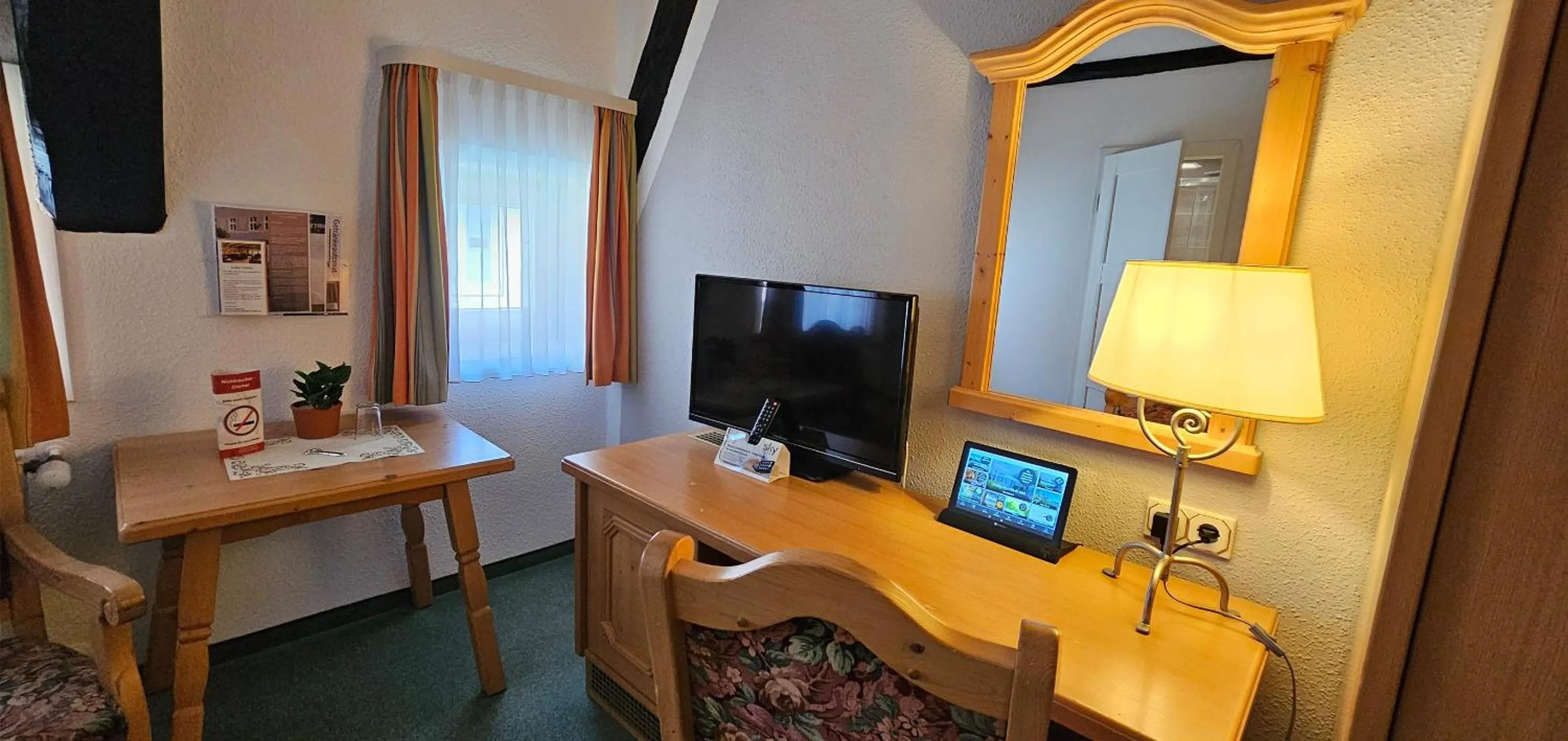 Bed in Hotel Am Markt & Brauhaus Stadtkrug