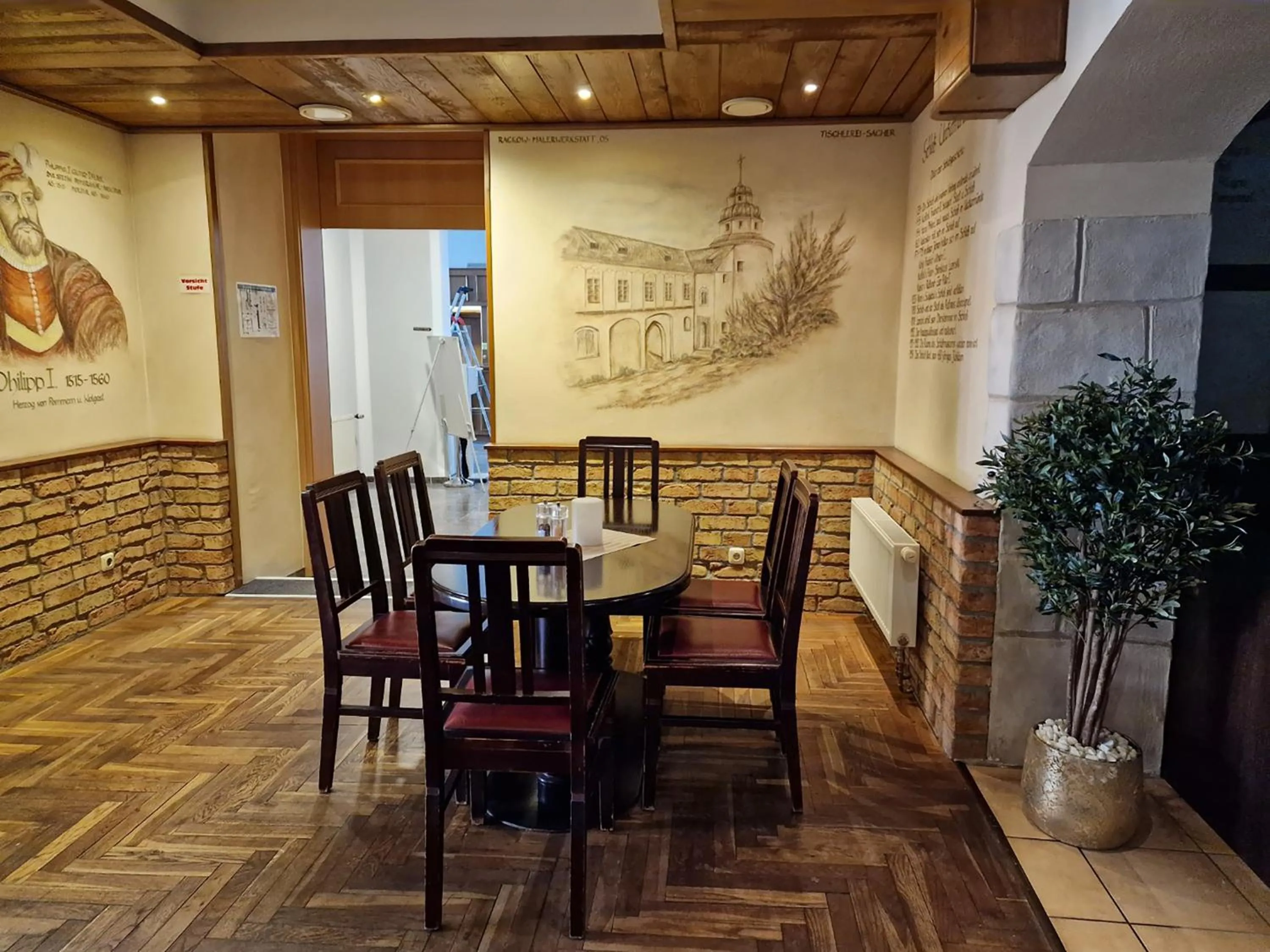 Restaurant/places to eat in Hotel Am Markt & Brauhaus Stadtkrug