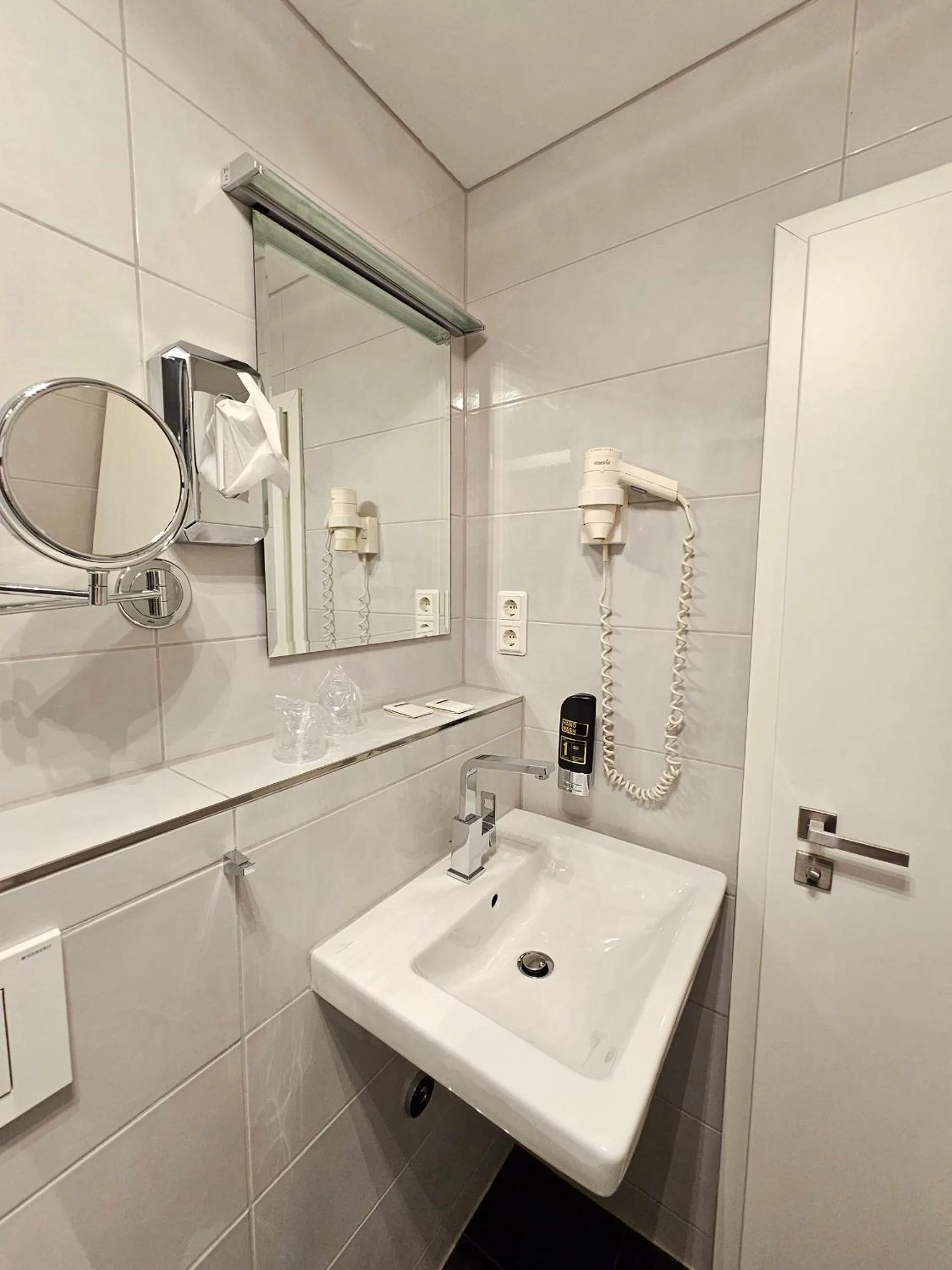 Bathroom in Hotel Am Markt & Brauhaus Stadtkrug