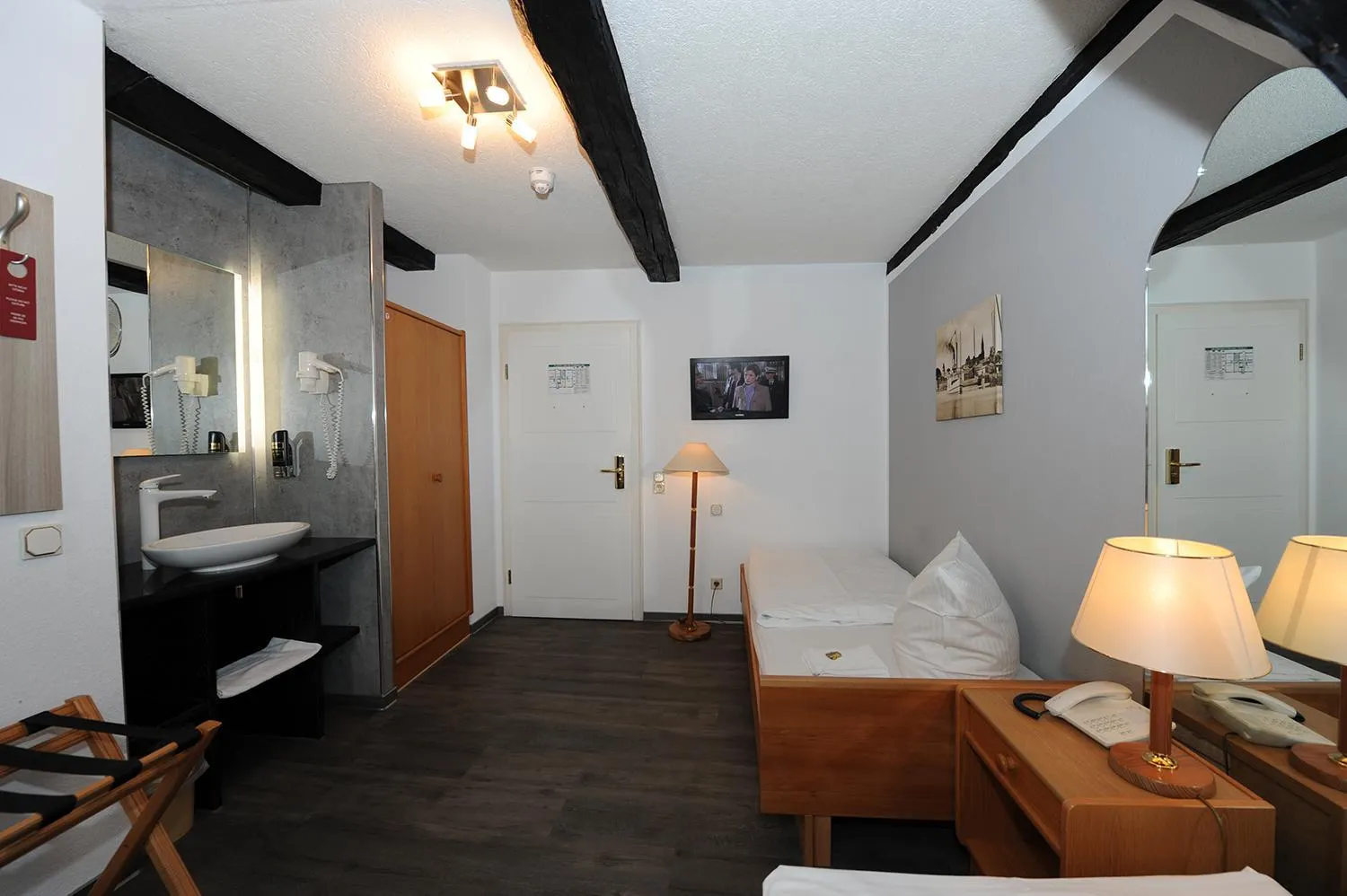 Bed in Hotel Am Markt & Brauhaus Stadtkrug