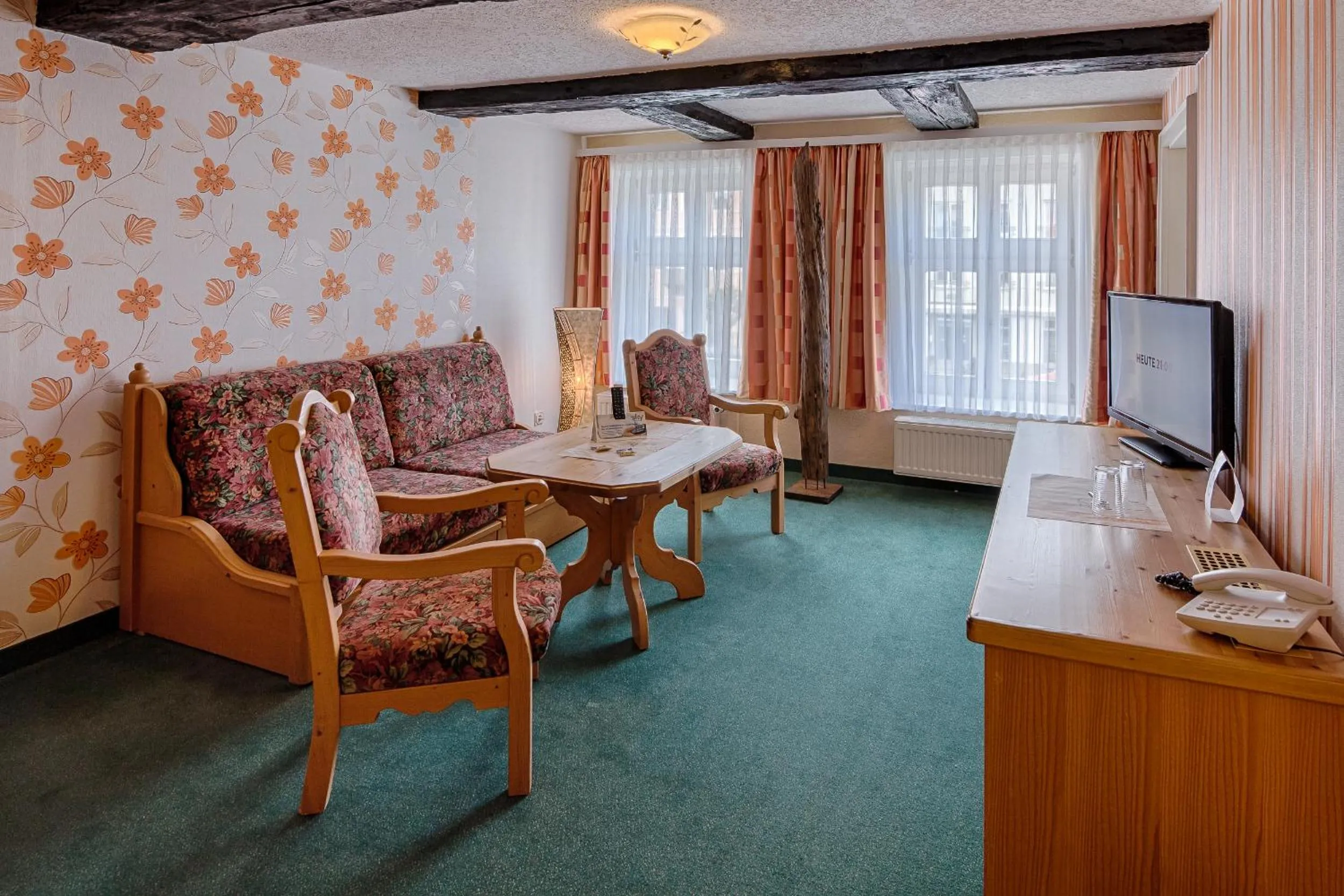 Living room in Hotel Am Markt & Brauhaus Stadtkrug