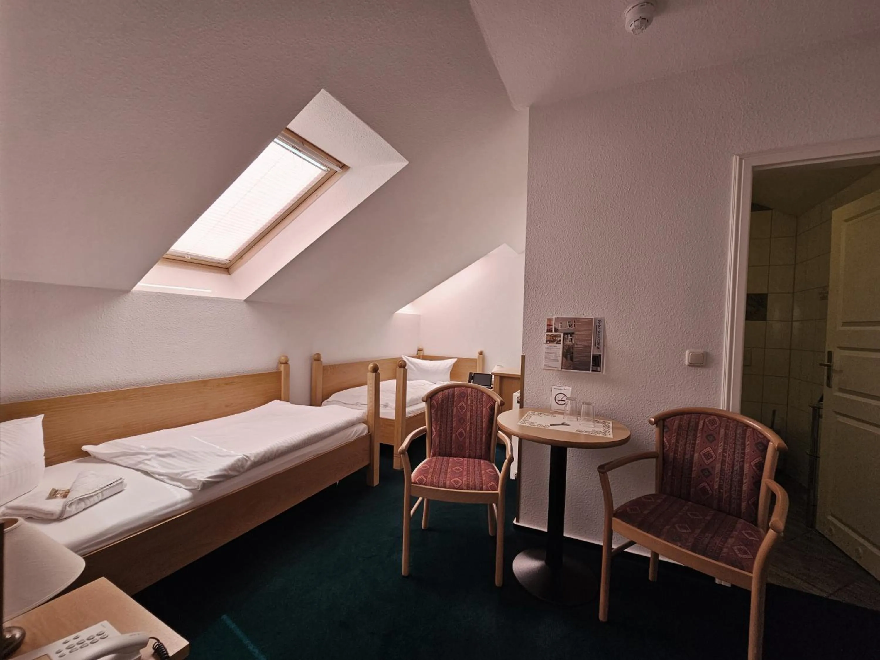 Bed in Hotel Am Markt & Brauhaus Stadtkrug