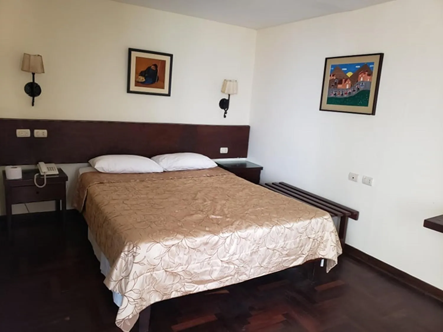 Photo of the whole room, Bed in Llaqta Wasi