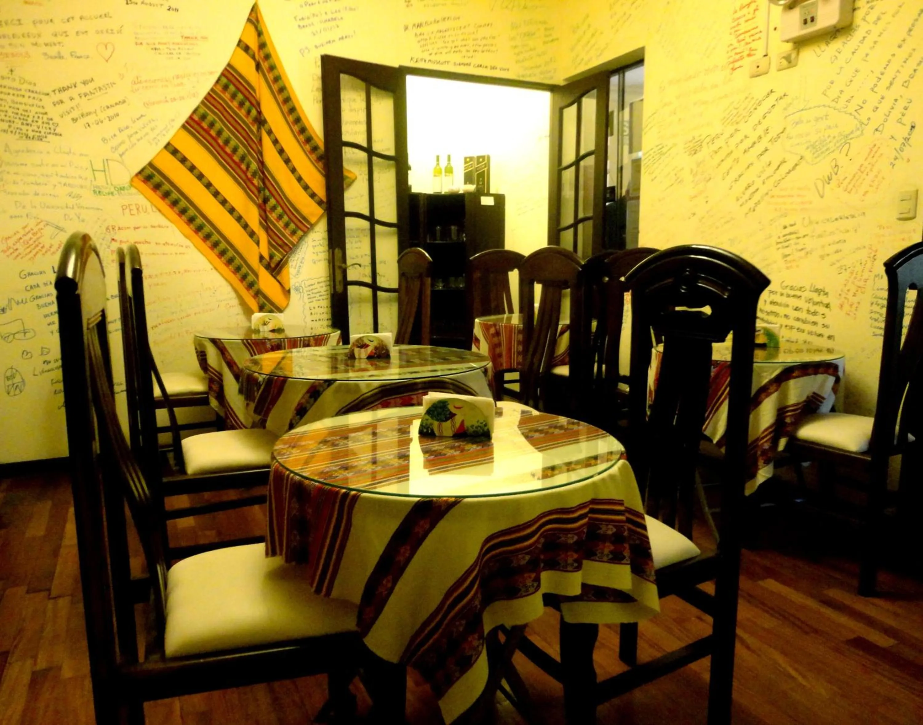 Restaurant/places to eat in Llaqta Wasi