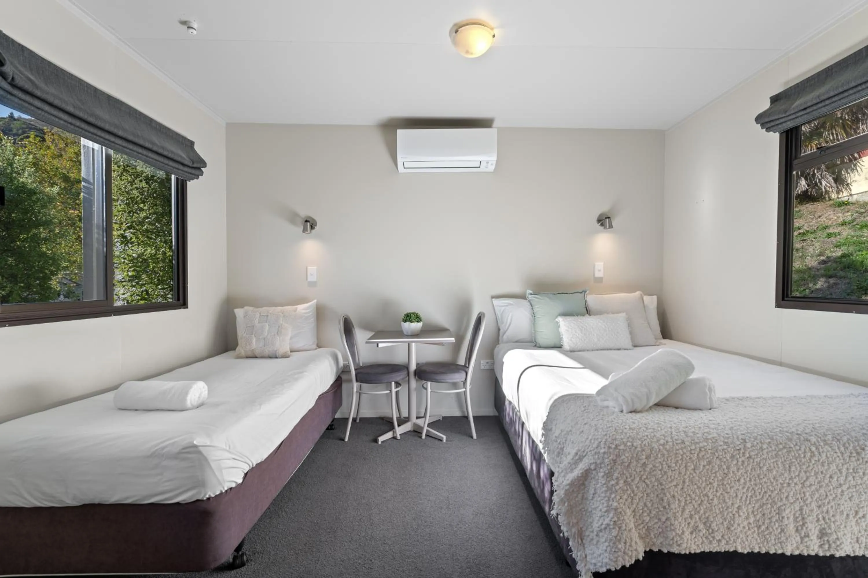 Bed in Tasman Holiday Parks Picton