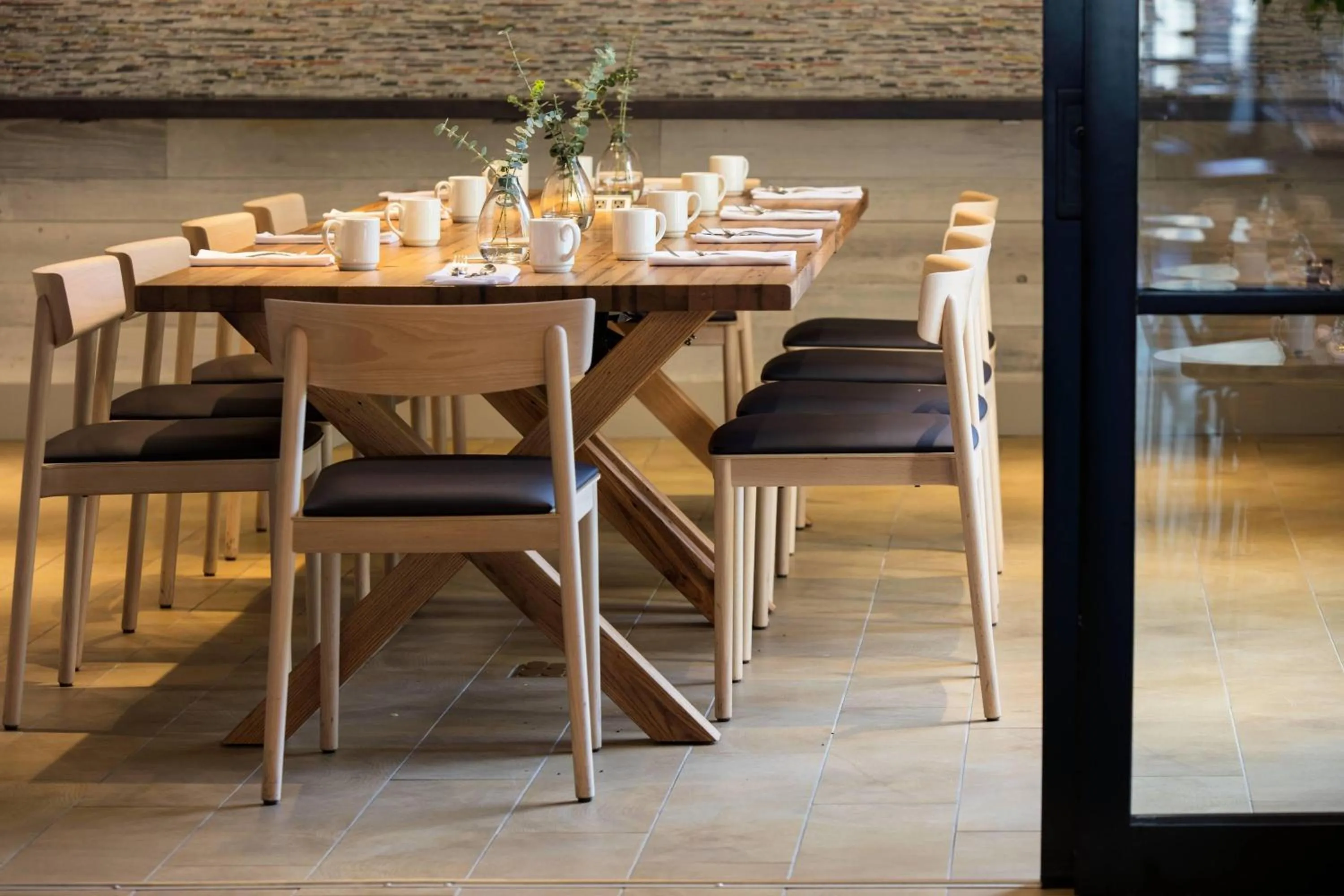 Restaurant/places to eat in Renaissance Seattle Hotel