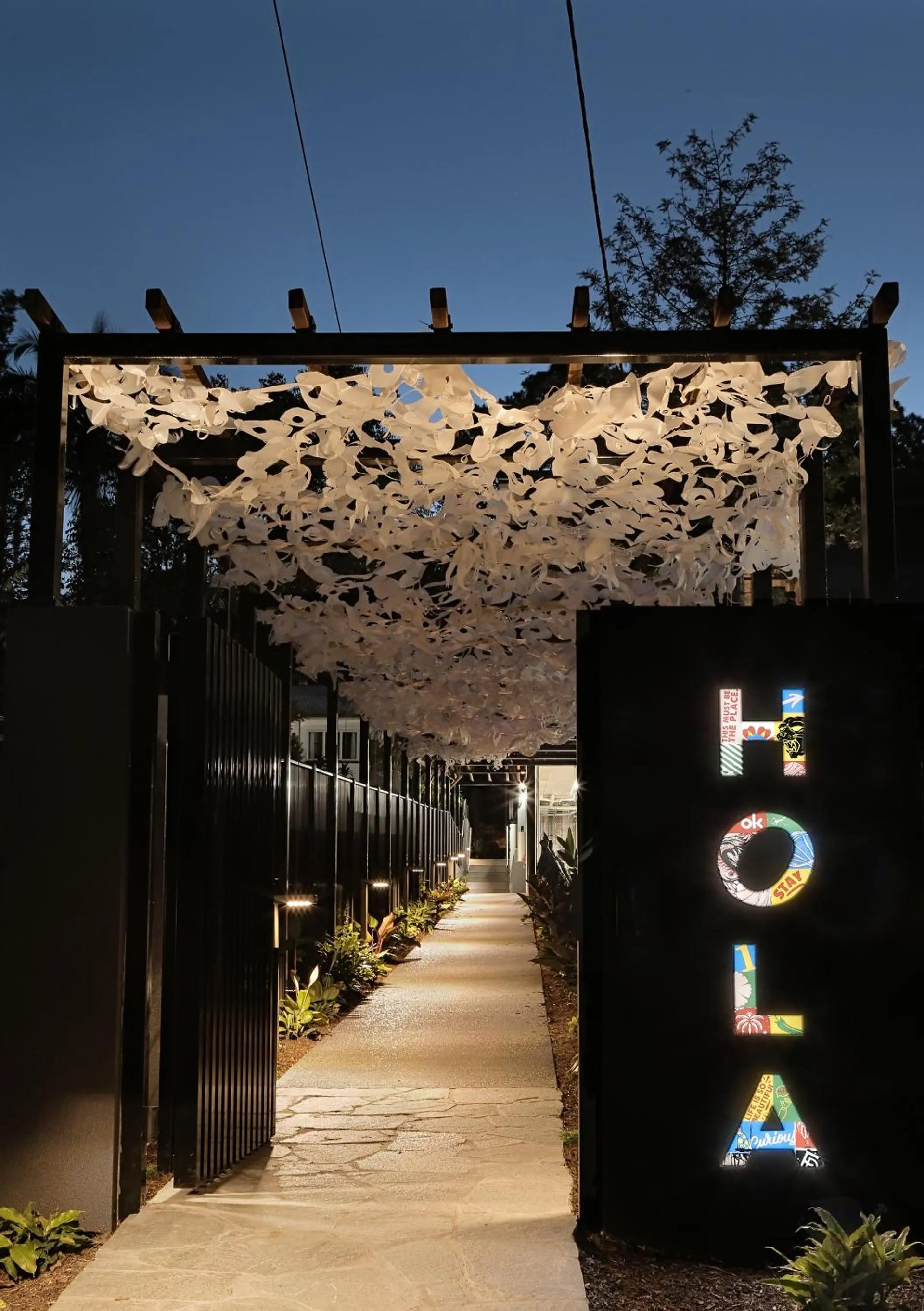 Facade/entrance in HOLA Eumundi