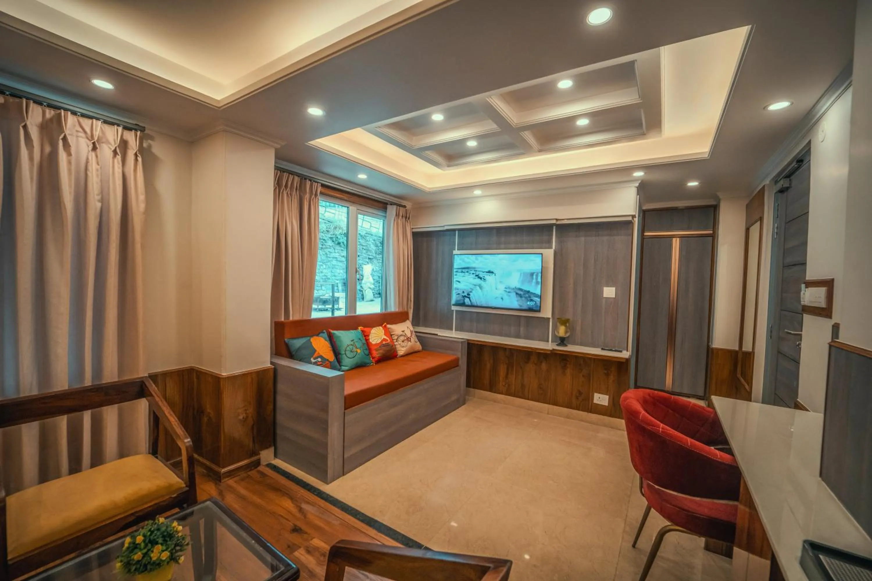 TV and multimedia in Singhs BnB by Lazy Getaways