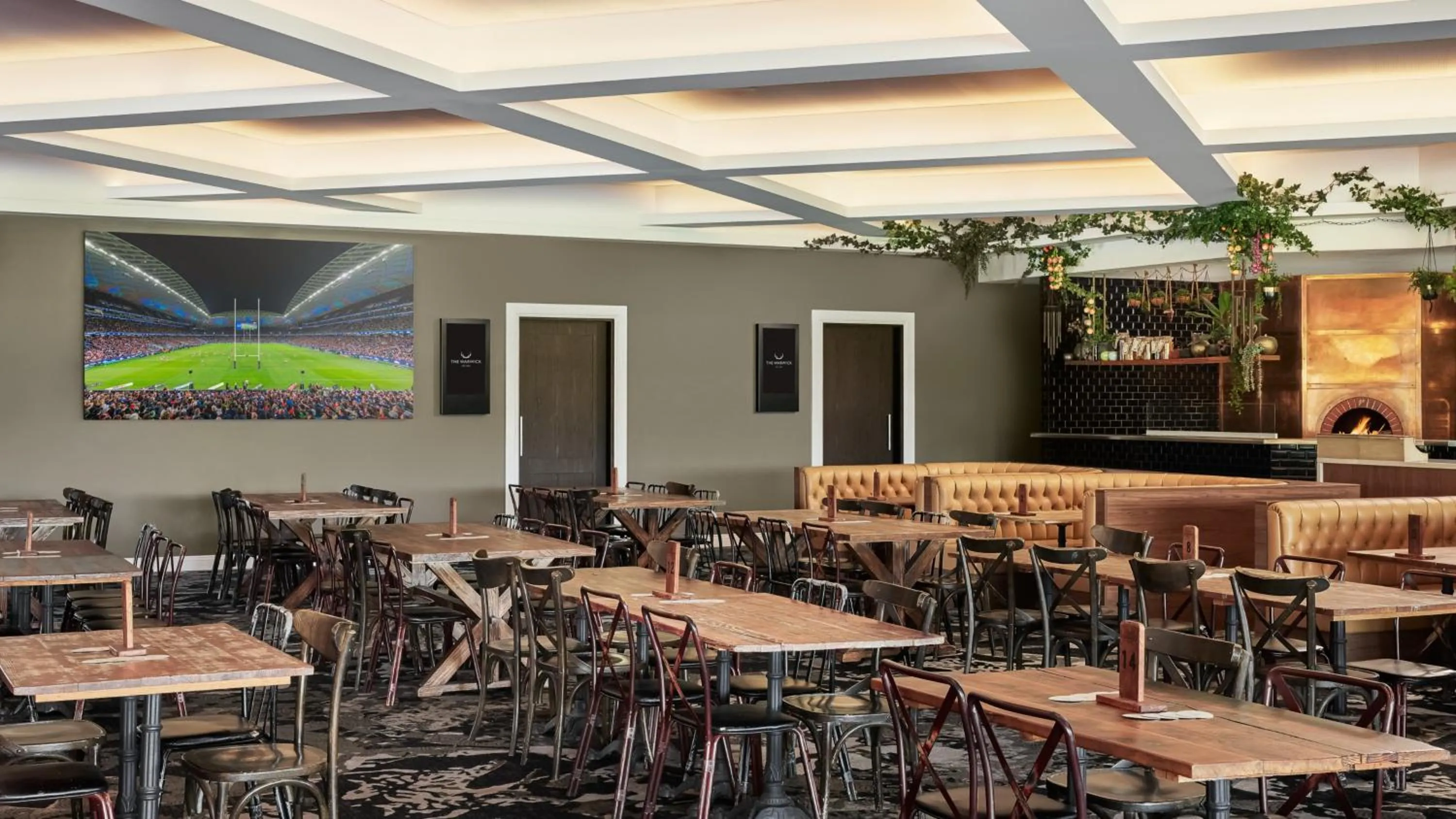 Restaurant/places to eat in Holiday Inn Warwick Farm by IHG