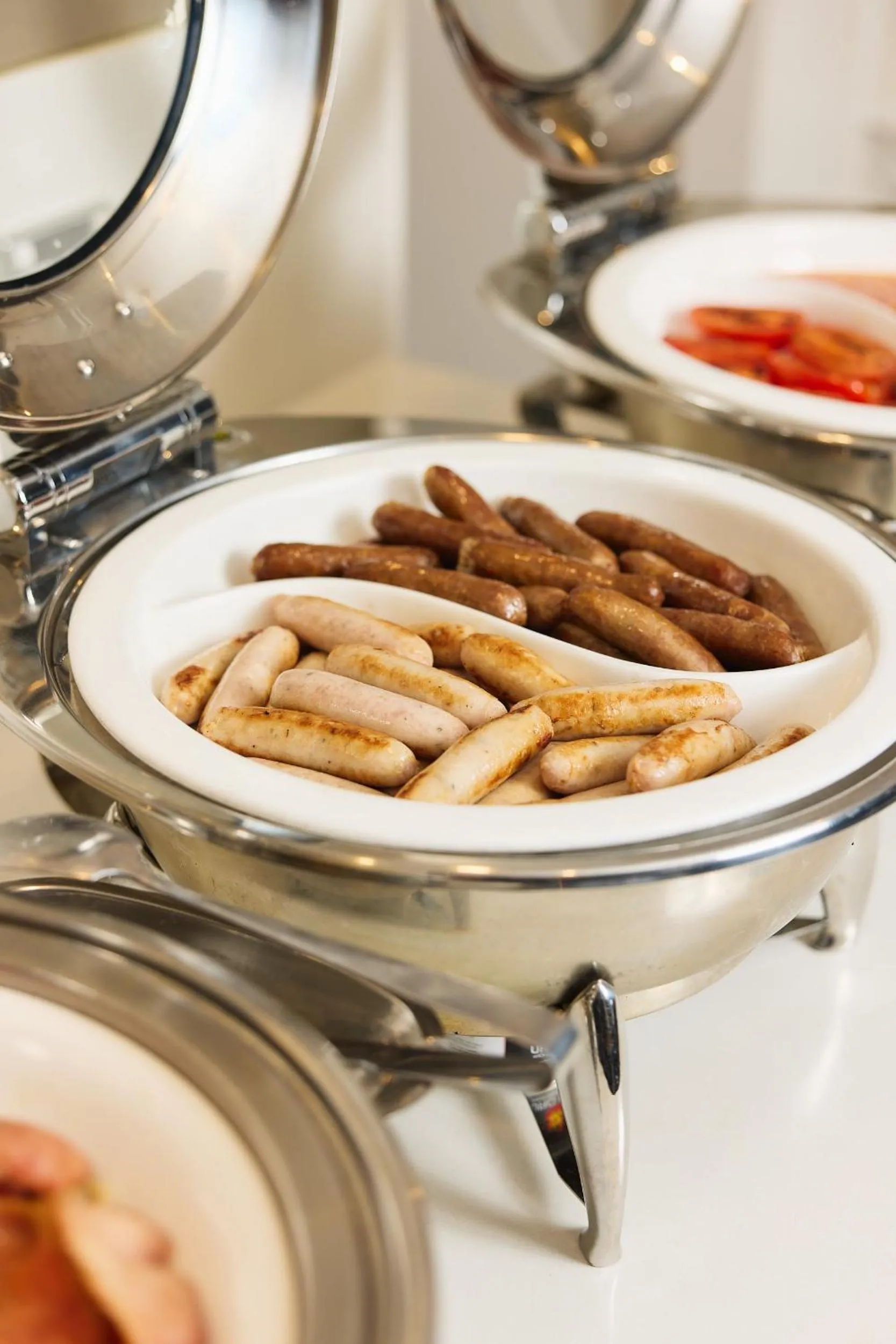 Breakfast in Holiday Inn Warwick Farm by IHG