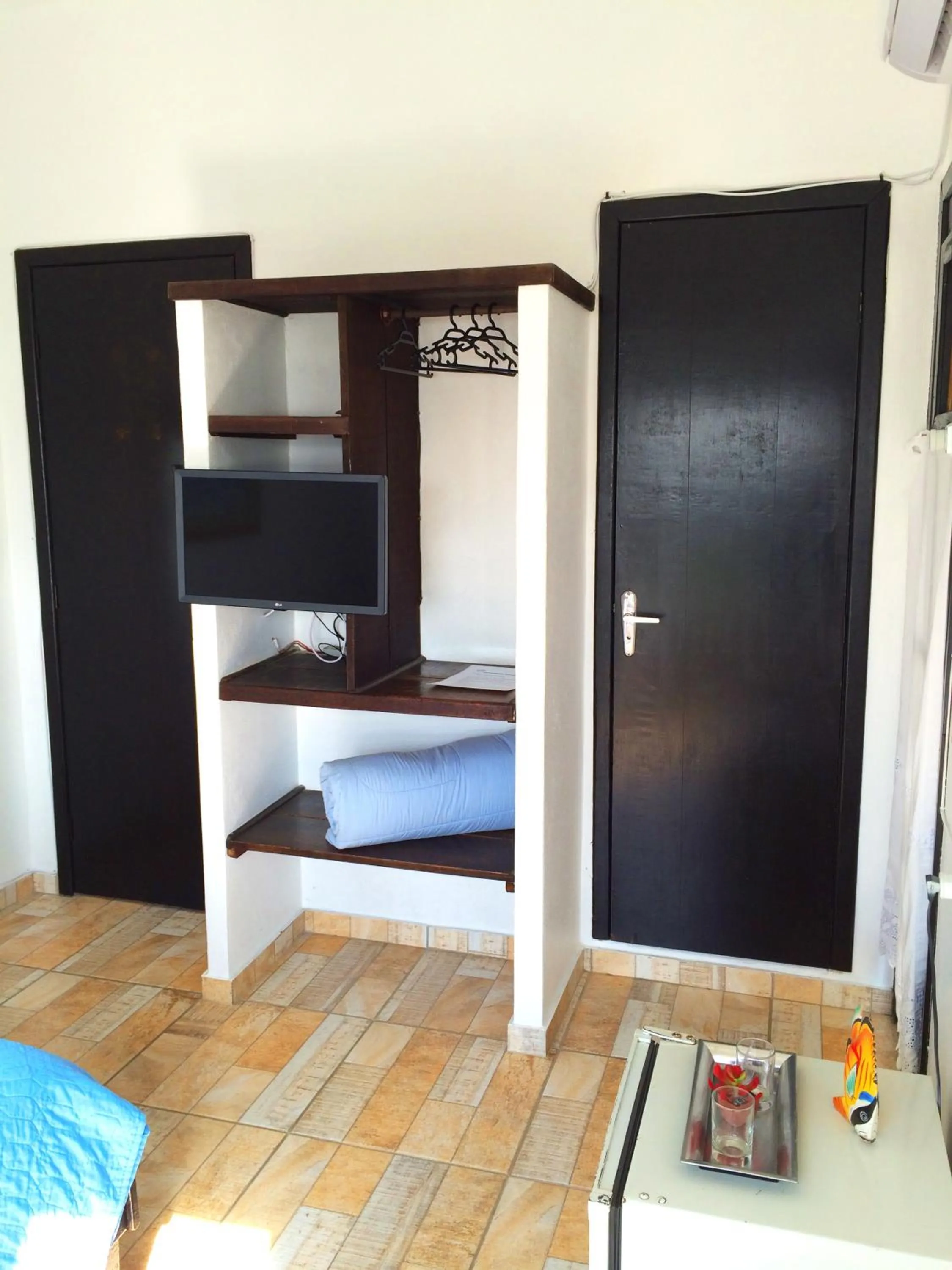 Photo of the whole room, Bed in Pousada Caminho do Mar