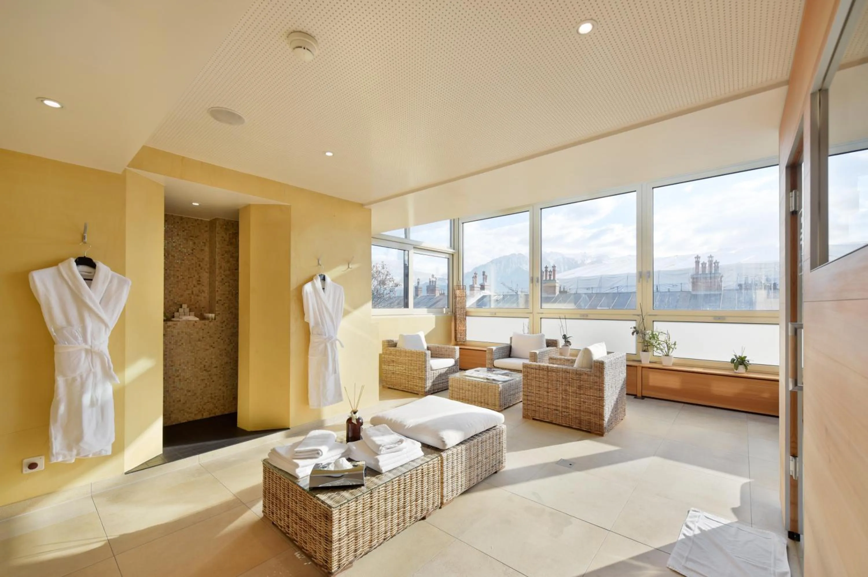 Spa and wellness centre/facilities, Bed in Astra Vevey Hotel & Restaurant