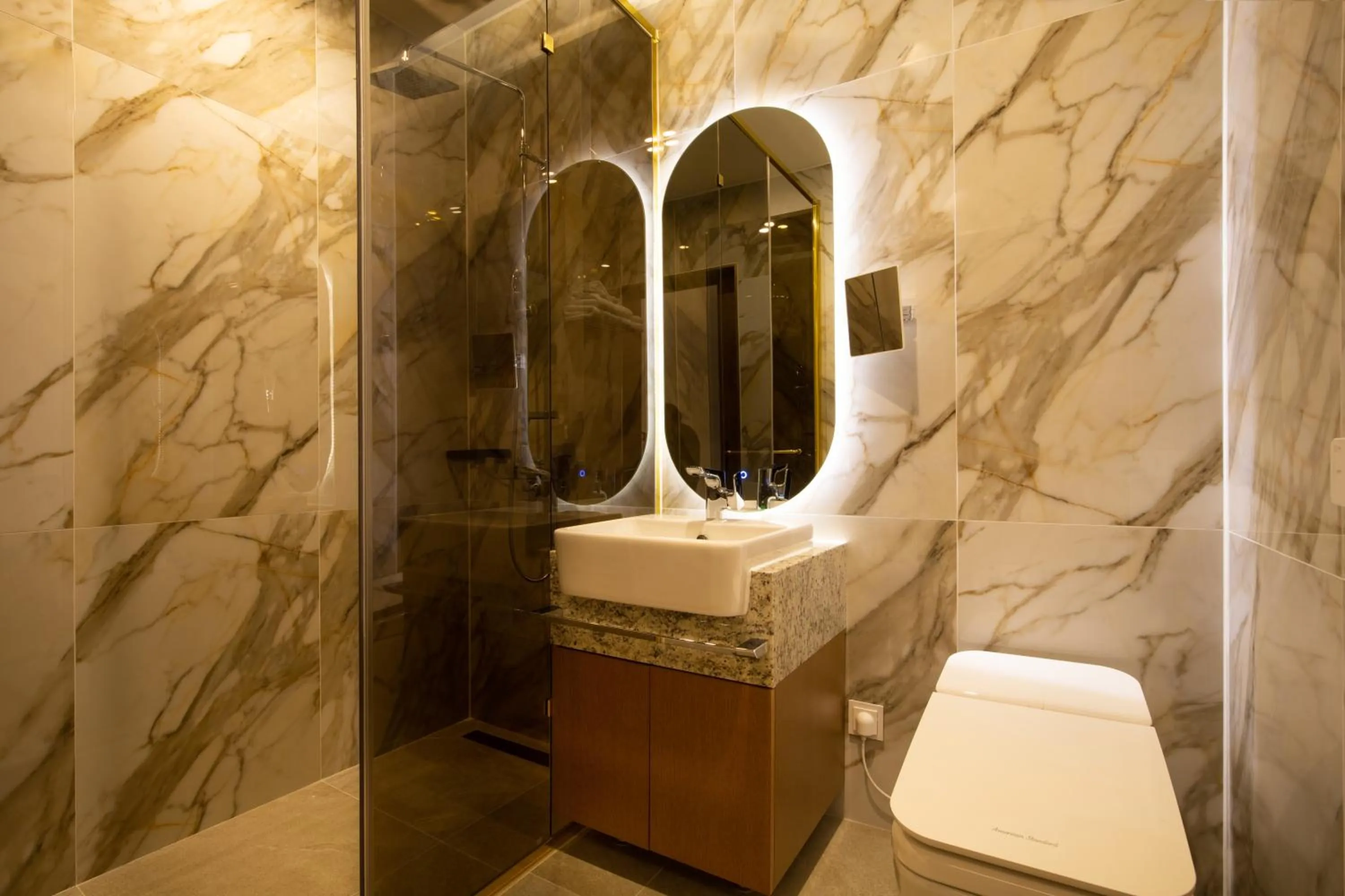 Toilet in Jeonju Tourist Hotel kkotsim