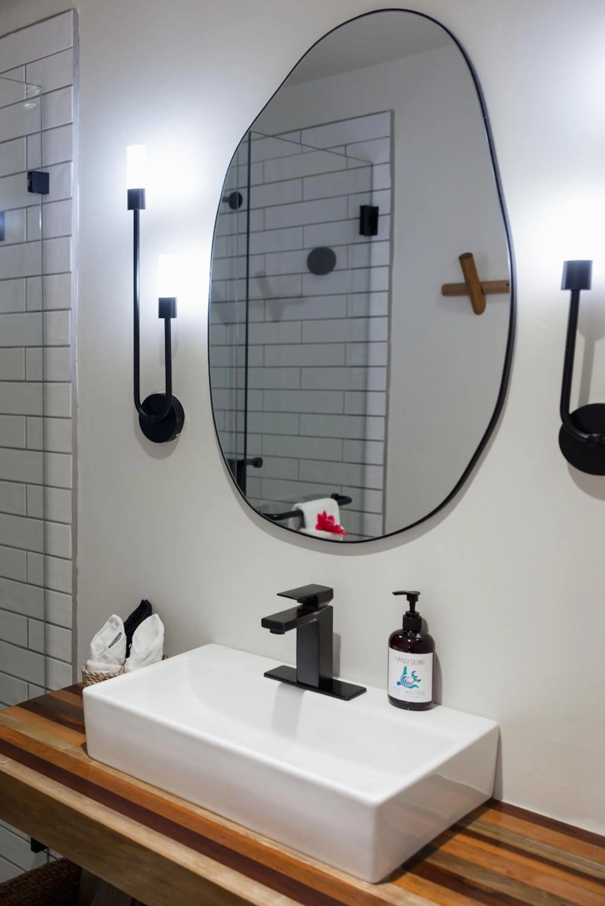 Bathroom in Ocean Tide Beach Resort