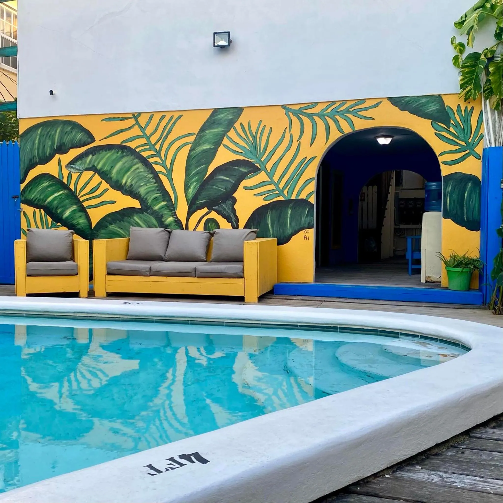 Seating area in Seven Seas Resort Adults Only