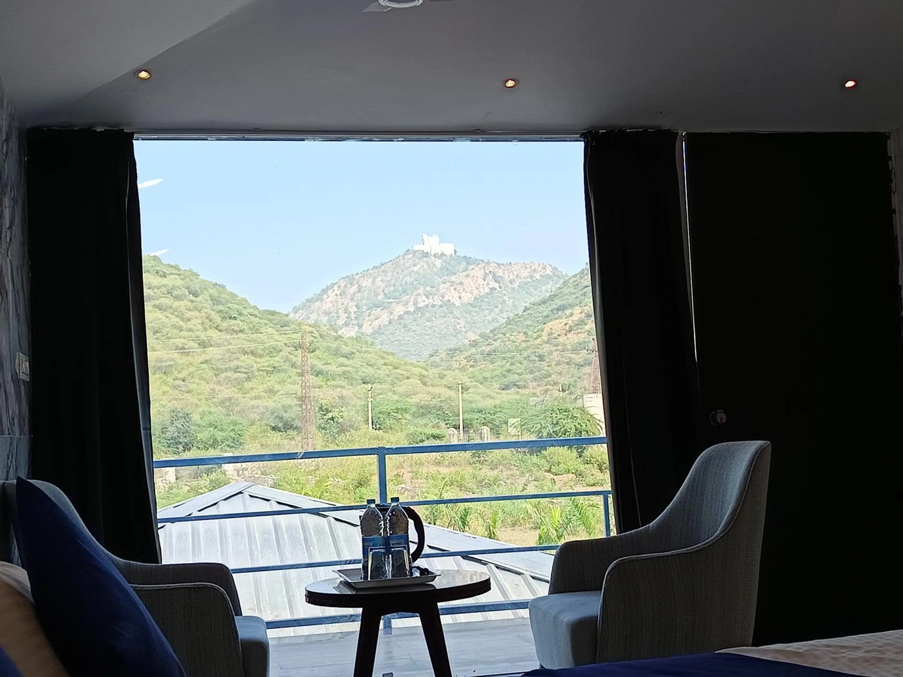 Mountain view in Hotel Raha