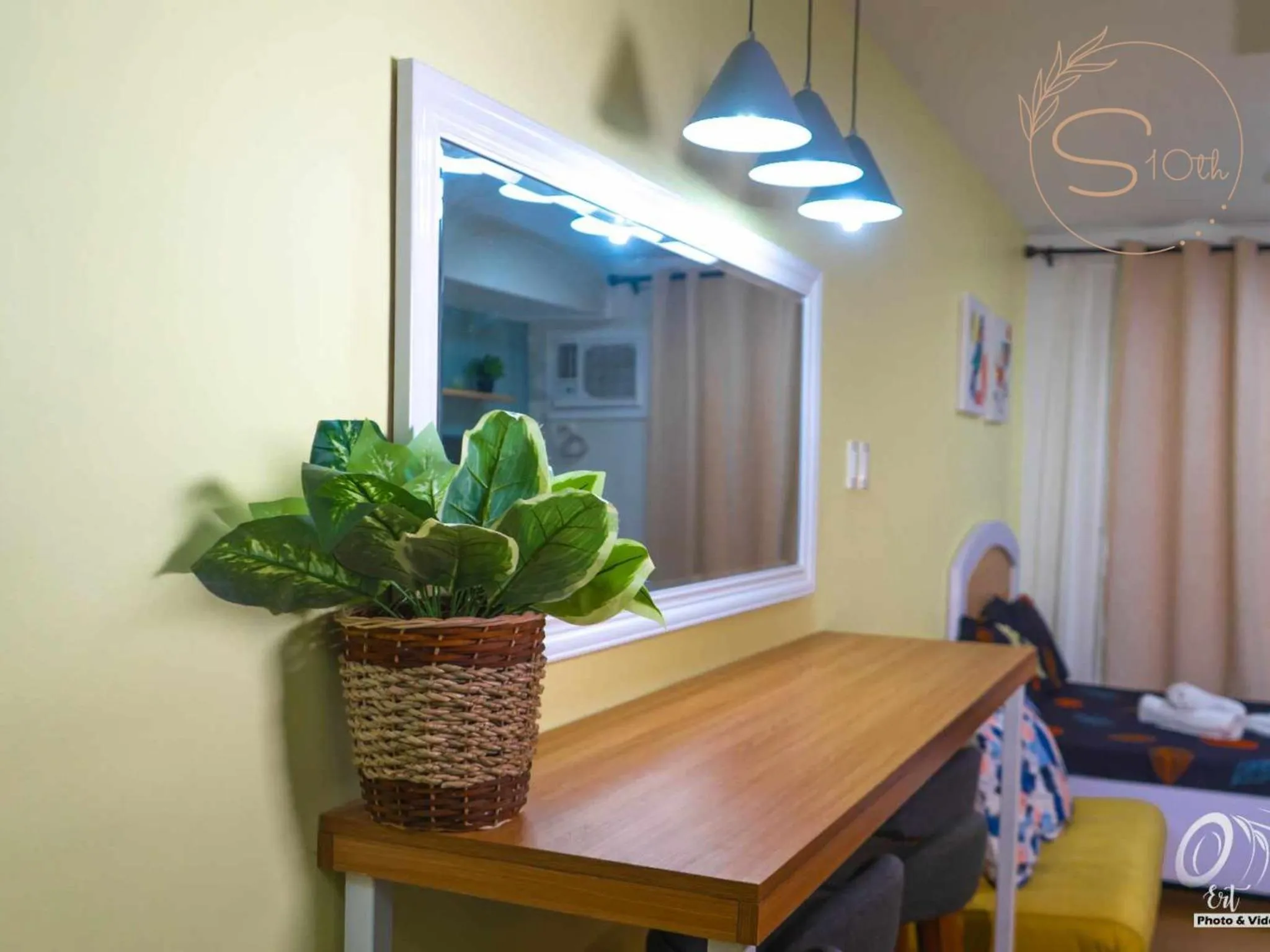 Summer10th Pinesuites Scandi Minimalist Deluxe