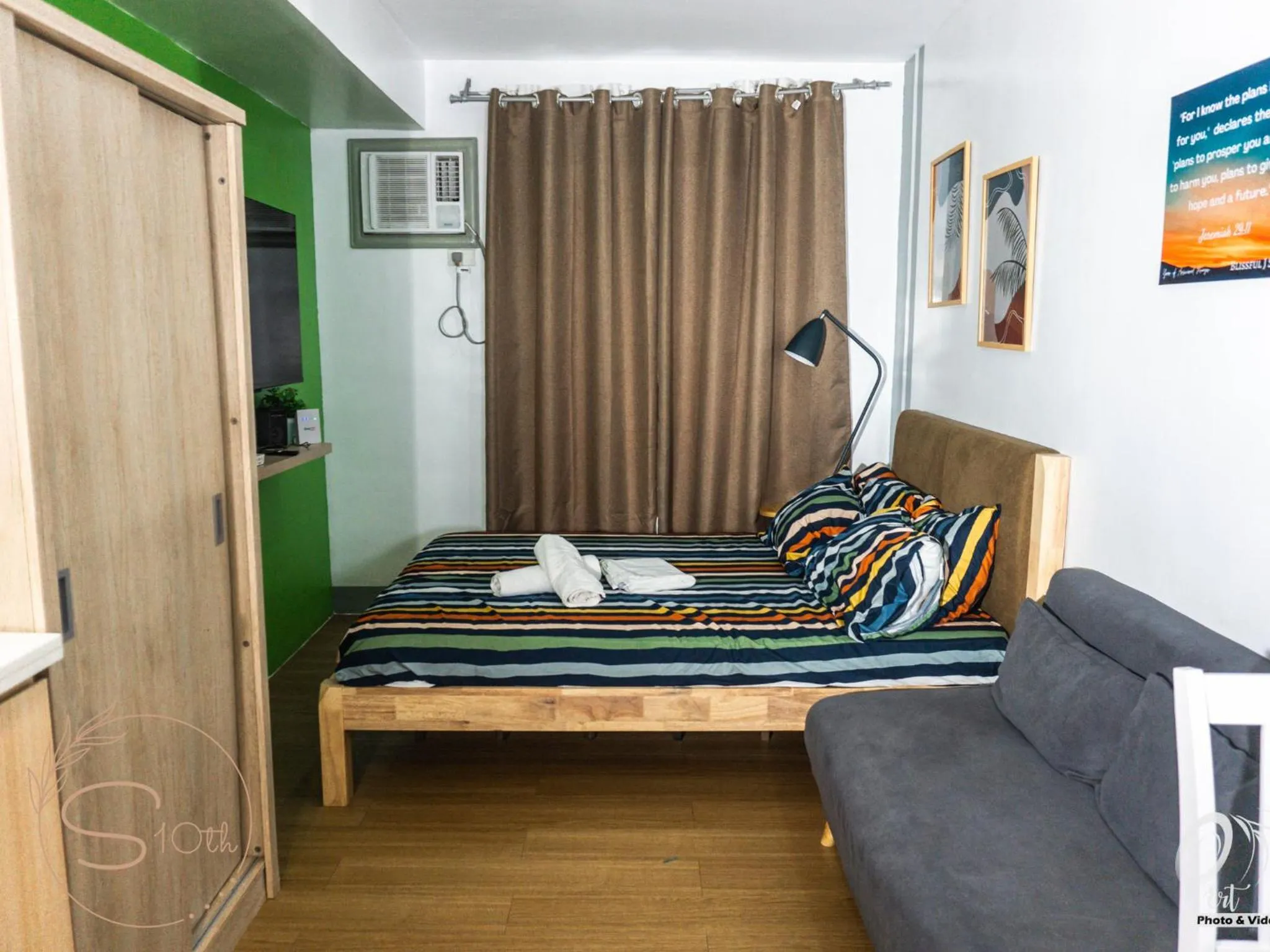 Bed in Summer10th Pinesuites Scandi Minimalist Deluxe