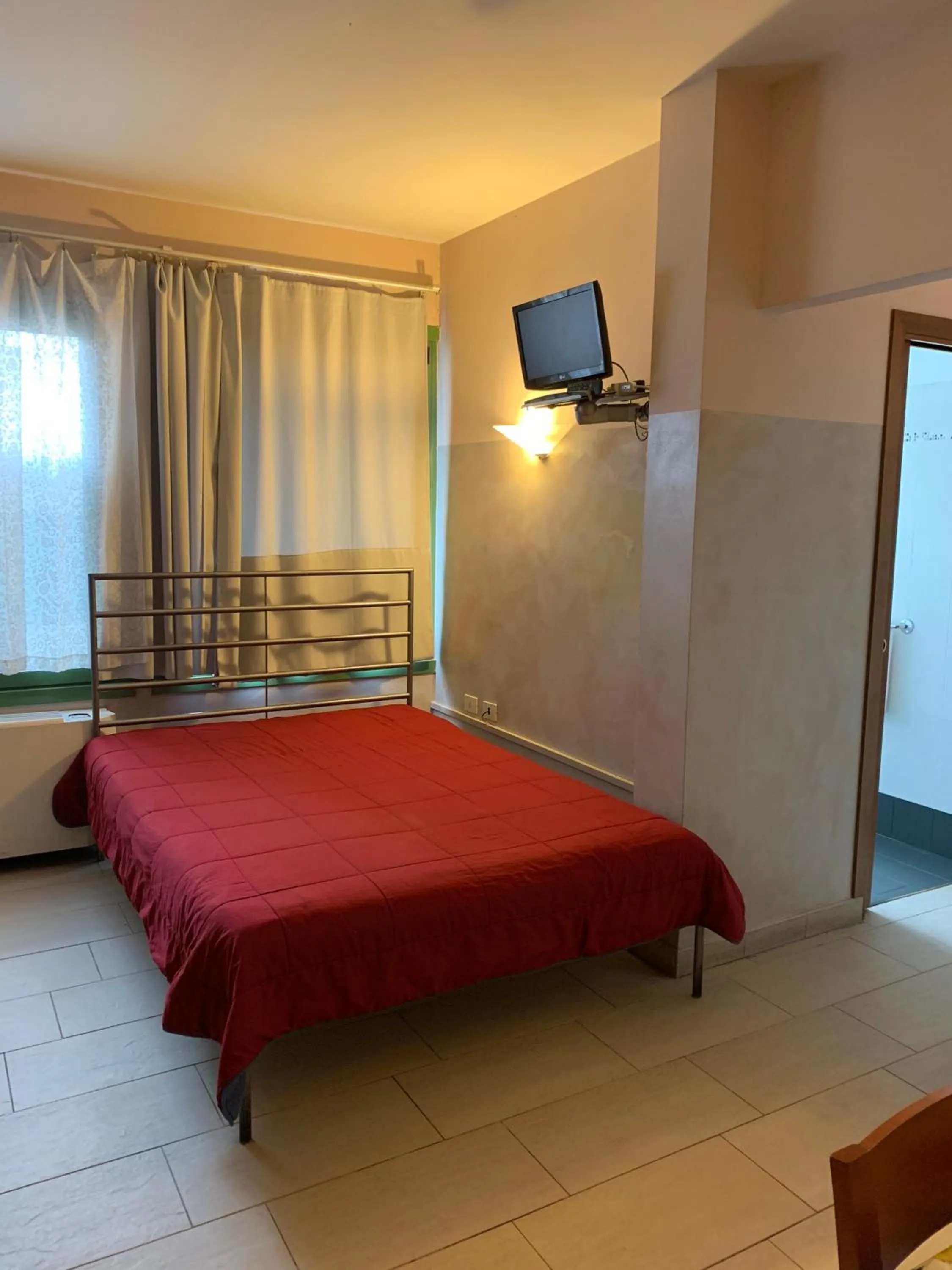 Random Studio at our choice located in Palazzo Rosselli 55