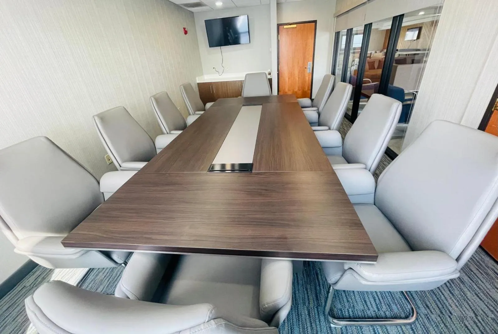 Meeting/conference room in Wingate by Wyndham Parkersburg-Vienna