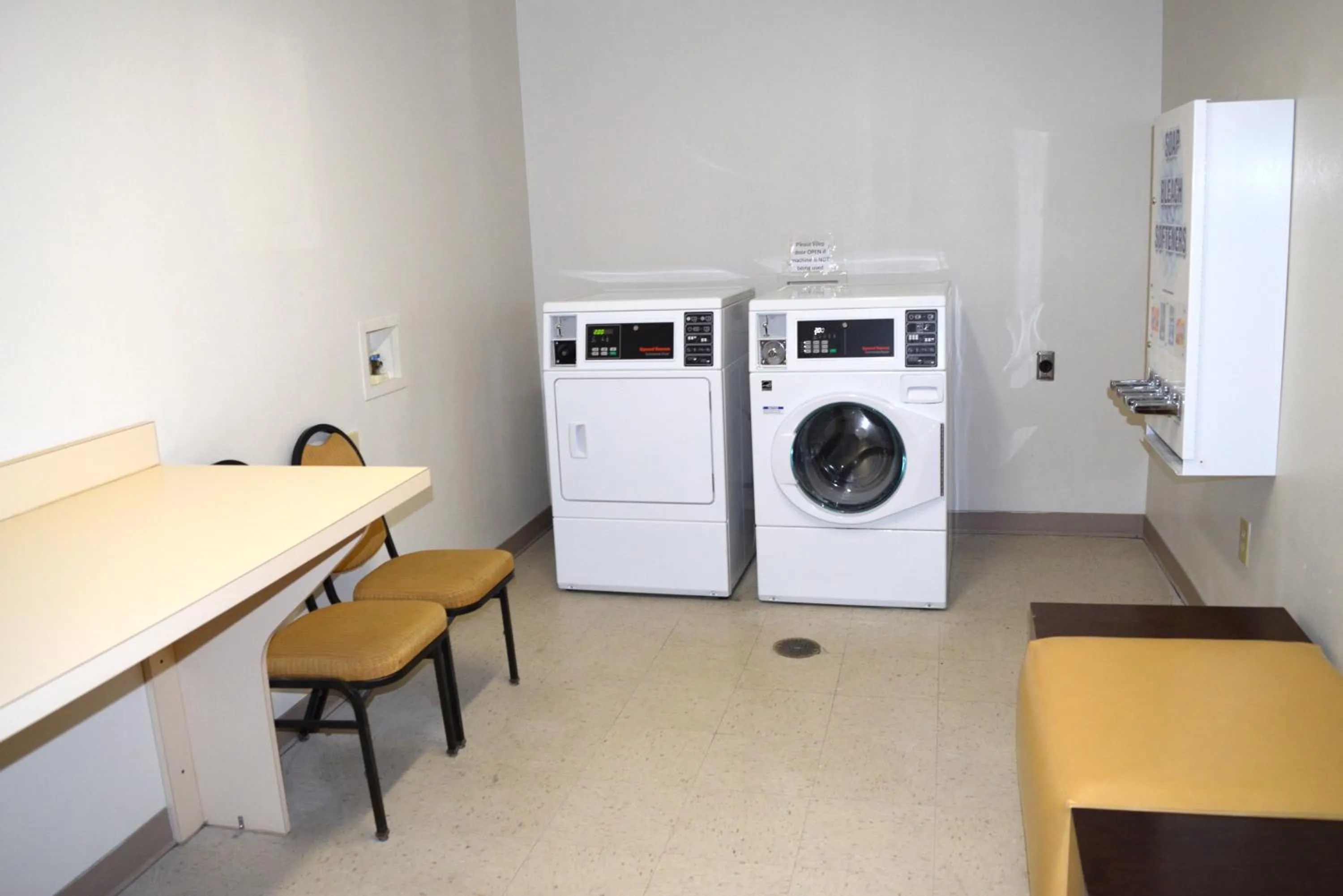 laundry in Wingate by Wyndham Parkersburg-Vienna