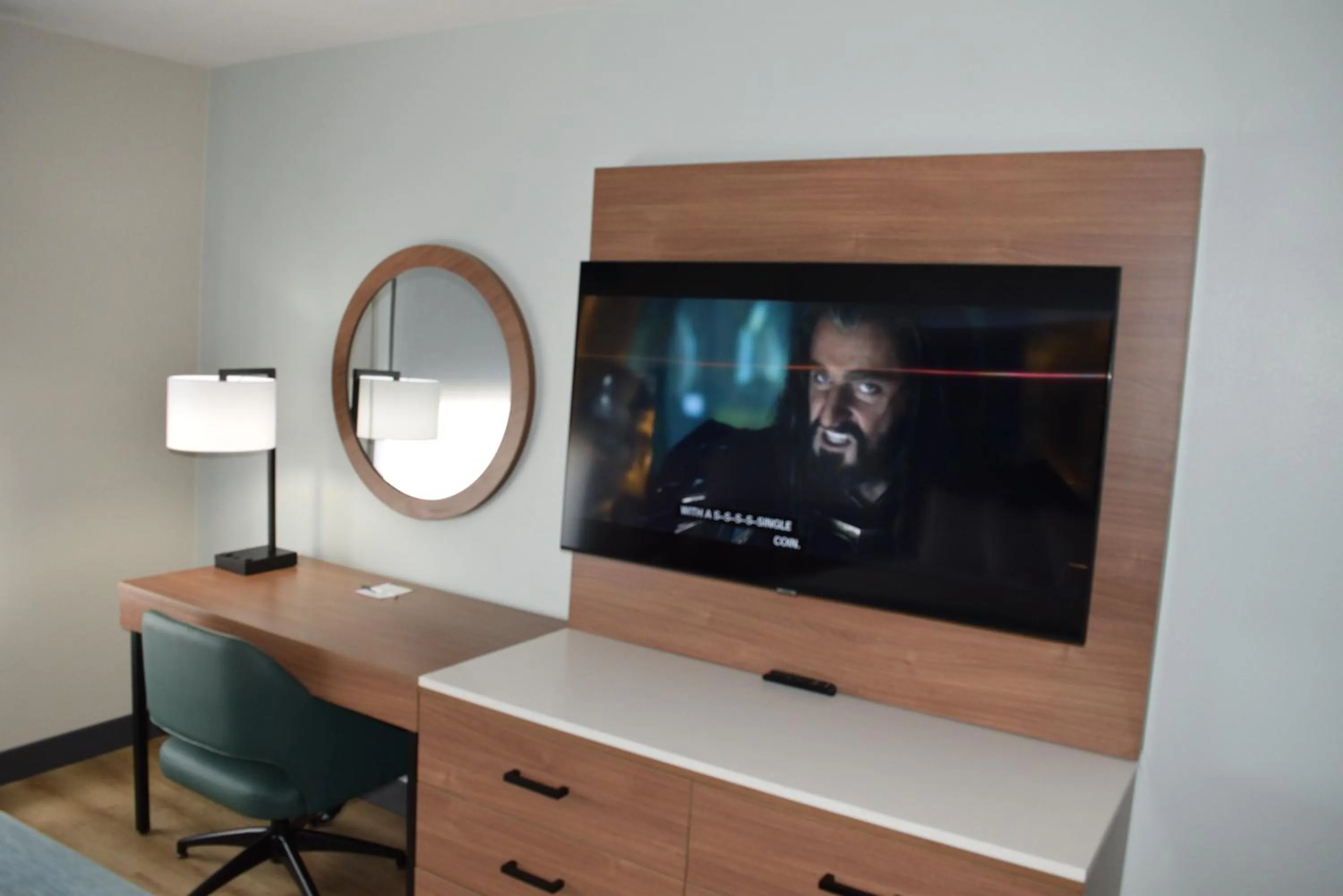 TV and multimedia in Wingate by Wyndham Parkersburg-Vienna