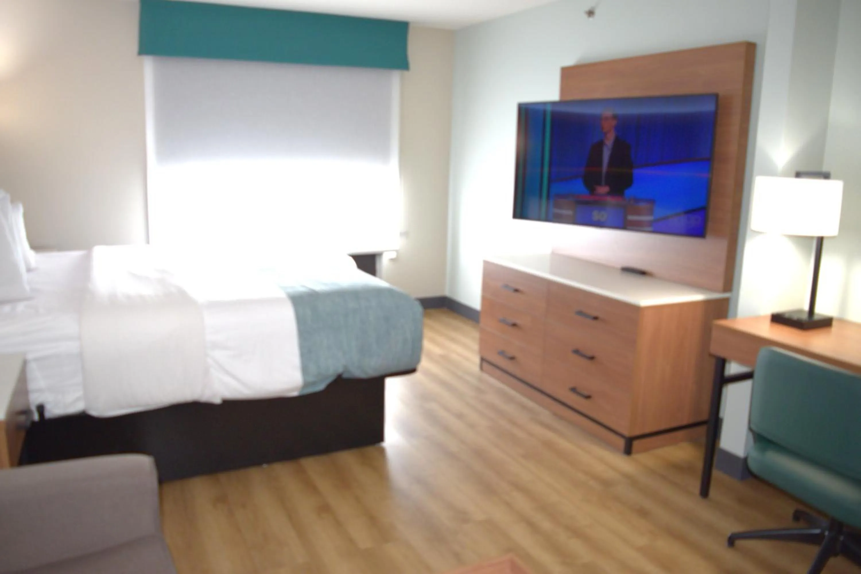 Bed in Wingate by Wyndham Parkersburg-Vienna