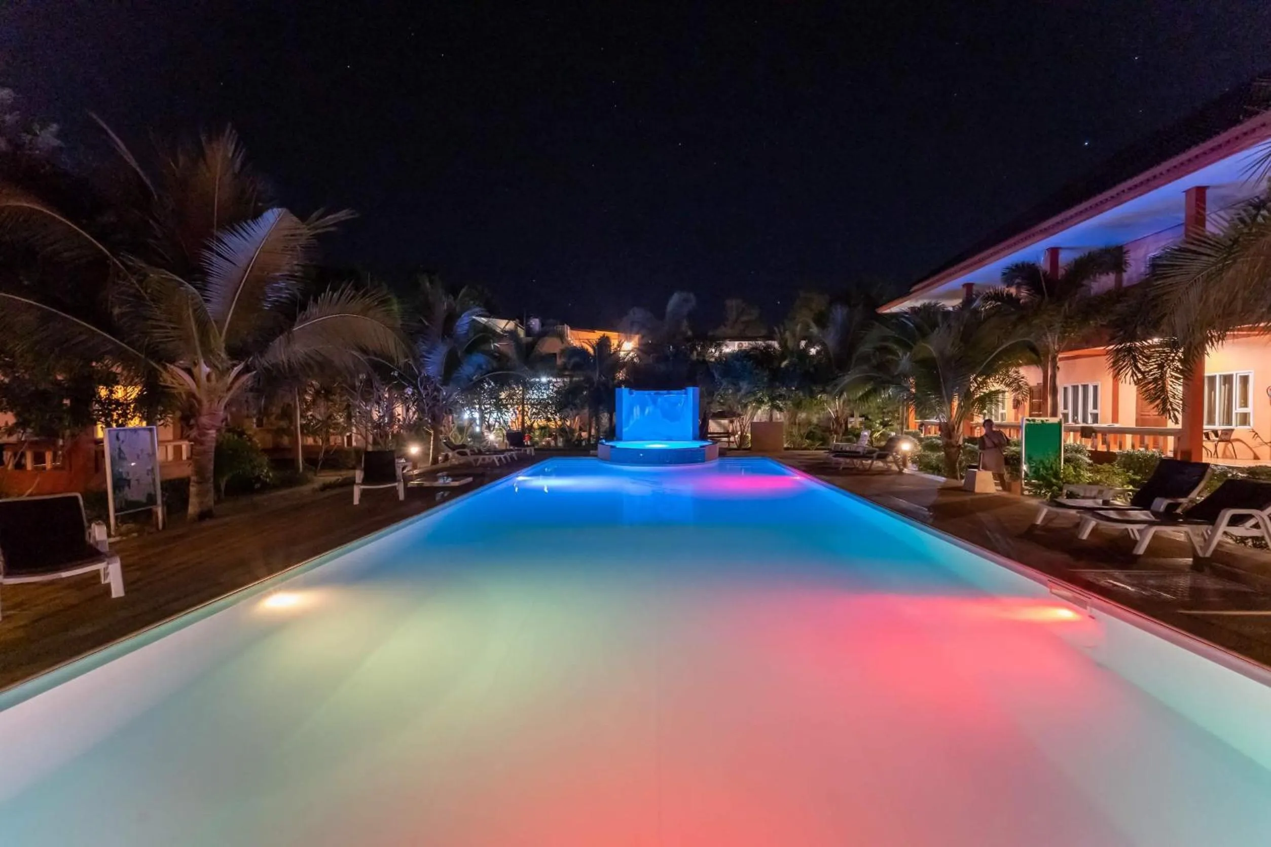 Night in Peaceful Resort , Long Beach - Koh Lanta