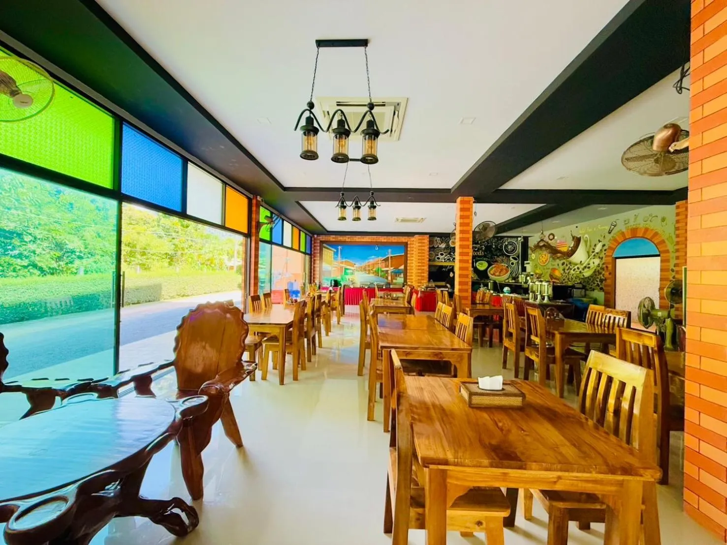 Restaurant/places to eat in Peaceful Resort , Long Beach - Koh Lanta