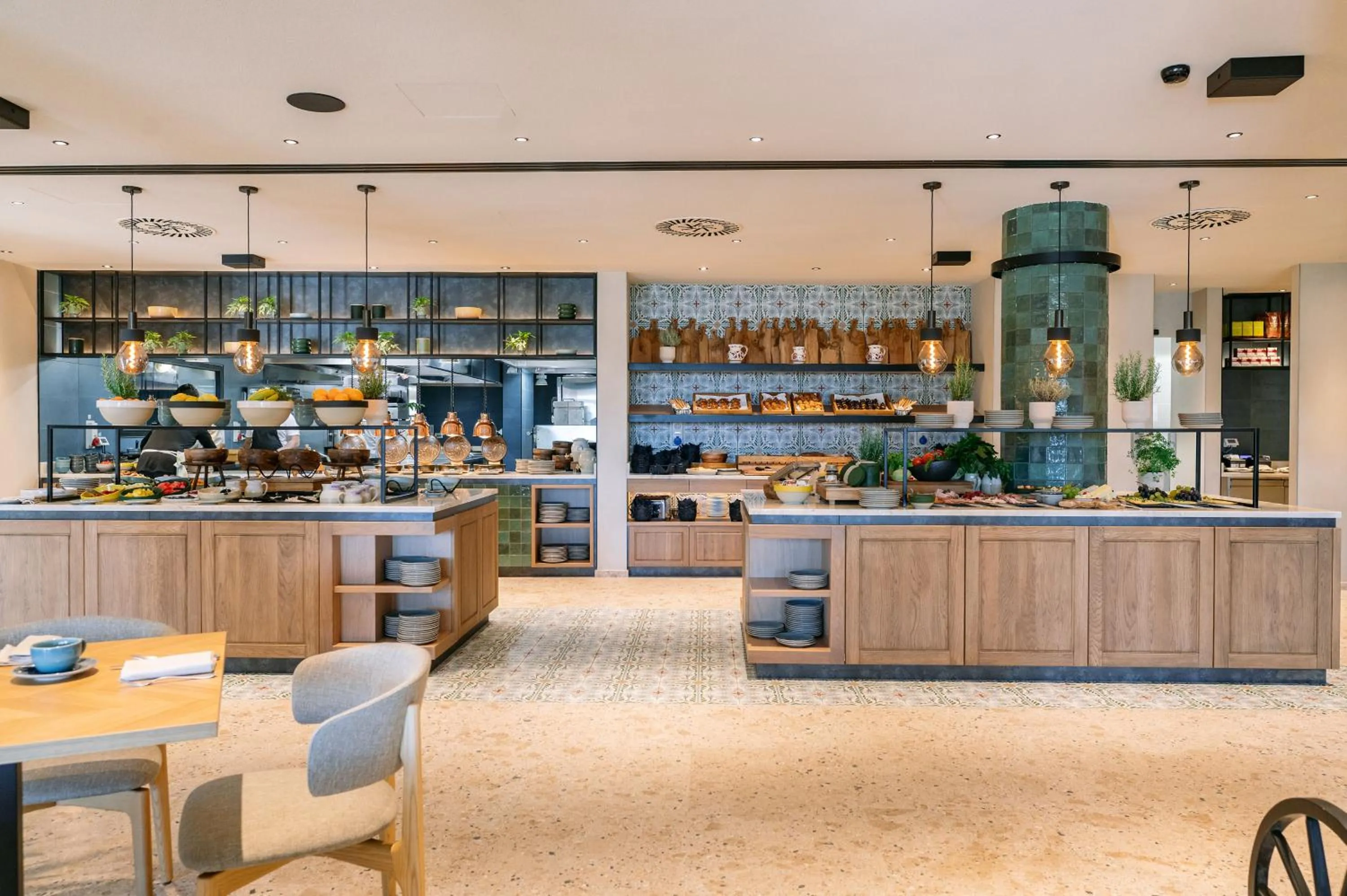 Restaurant/places to eat in A-ROSA Gardasee