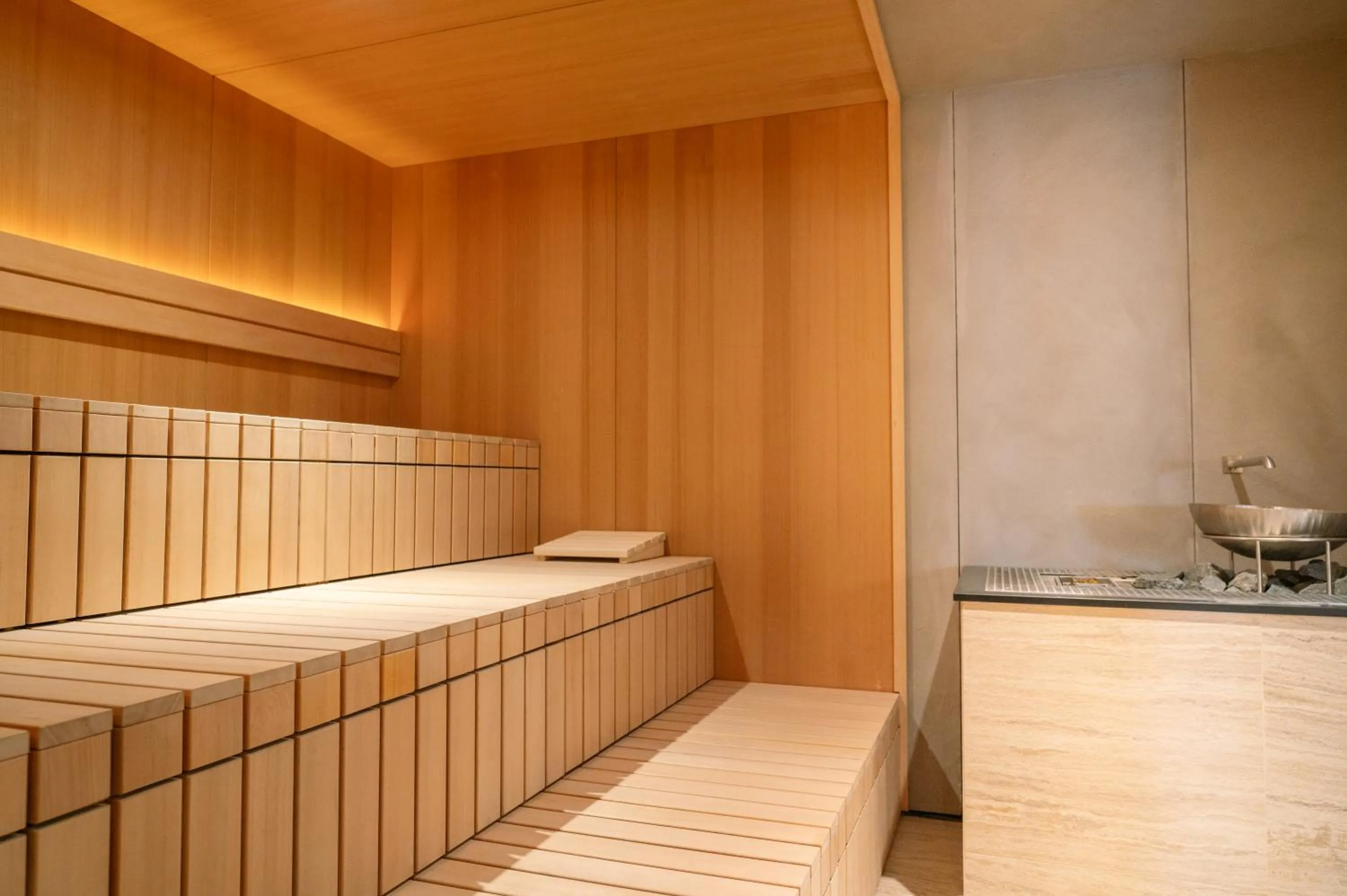 Spa and wellness centre/facilities, Bed in A-ROSA Gardasee