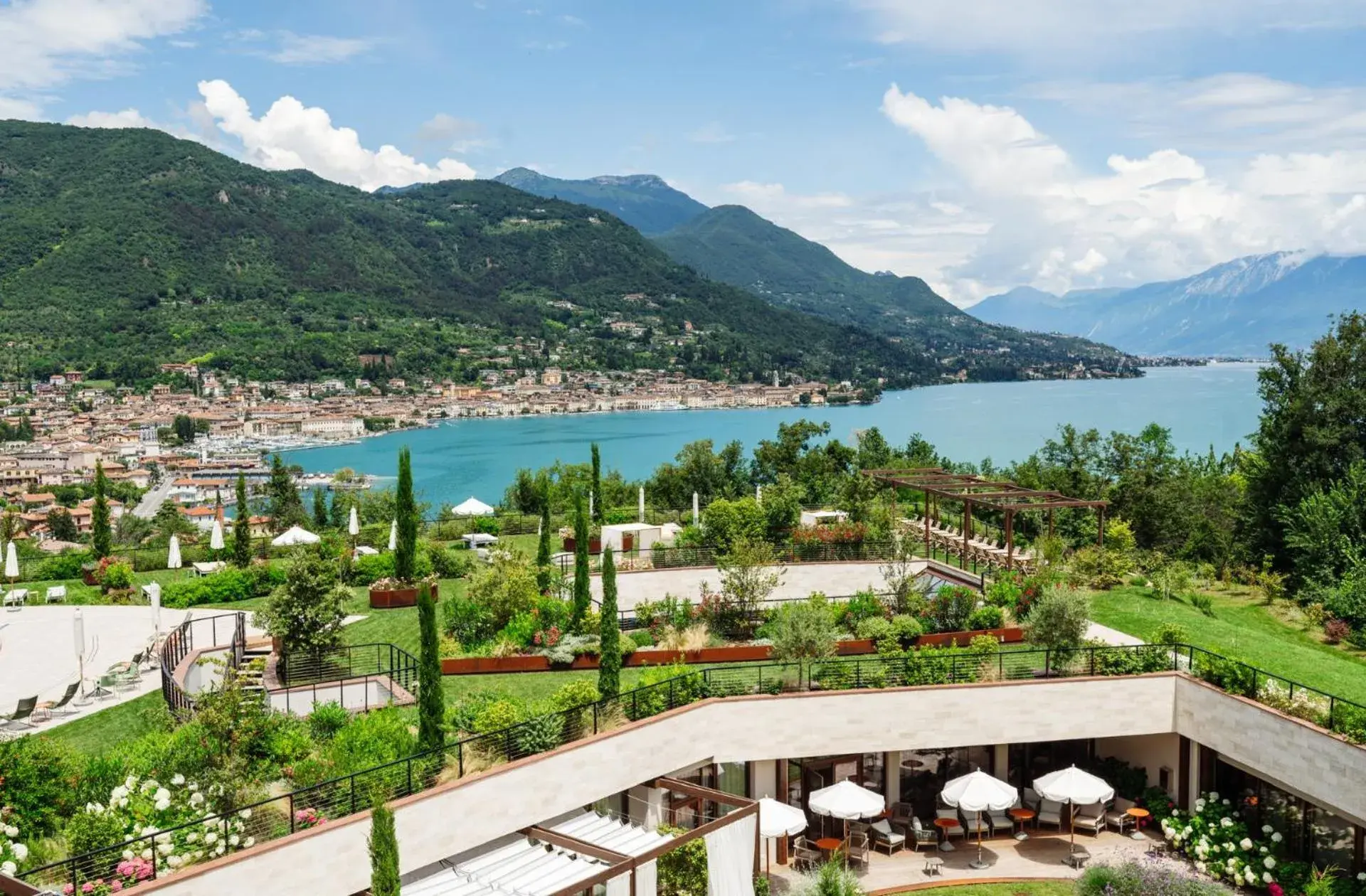 Superior Double Room with Lake View in A-ROSA Gardasee Superior Double Room with Lake View in A-ROSA Gardasee