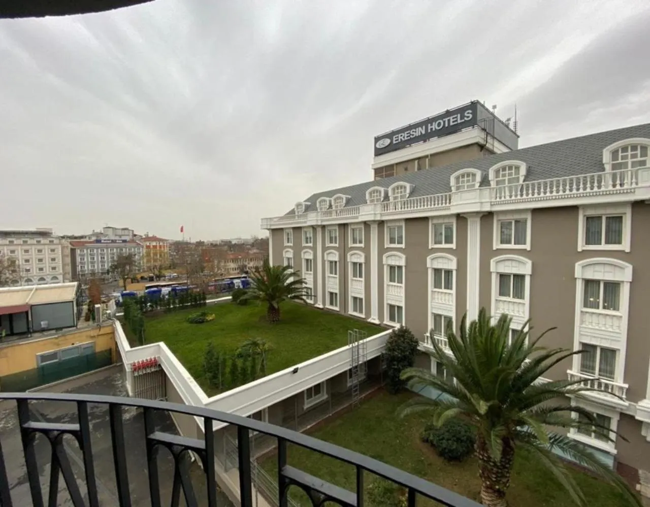 Balcony/Terrace in Eresin Hotels Express