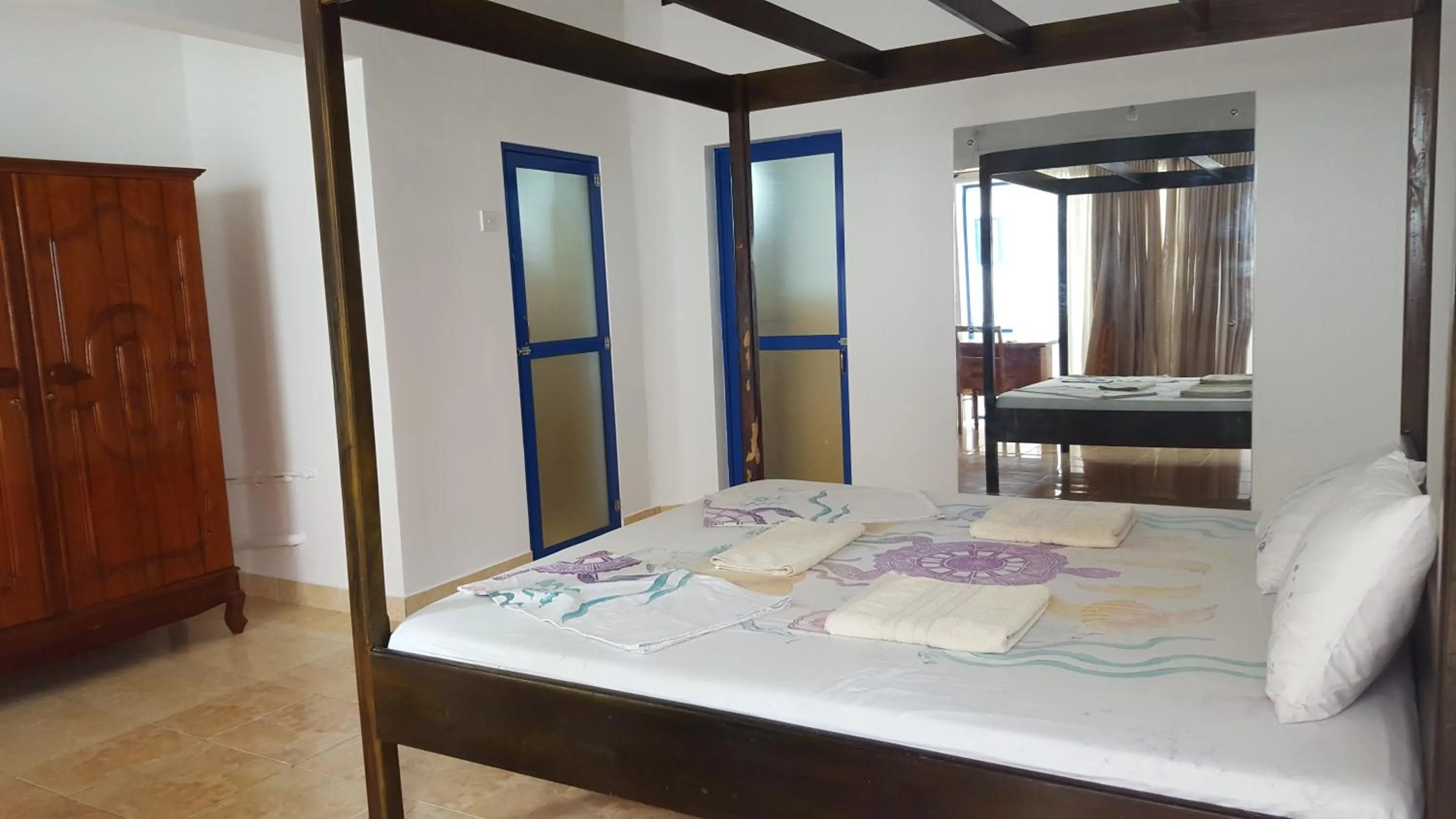 Bedroom, Bed in Edelweiss Resort
