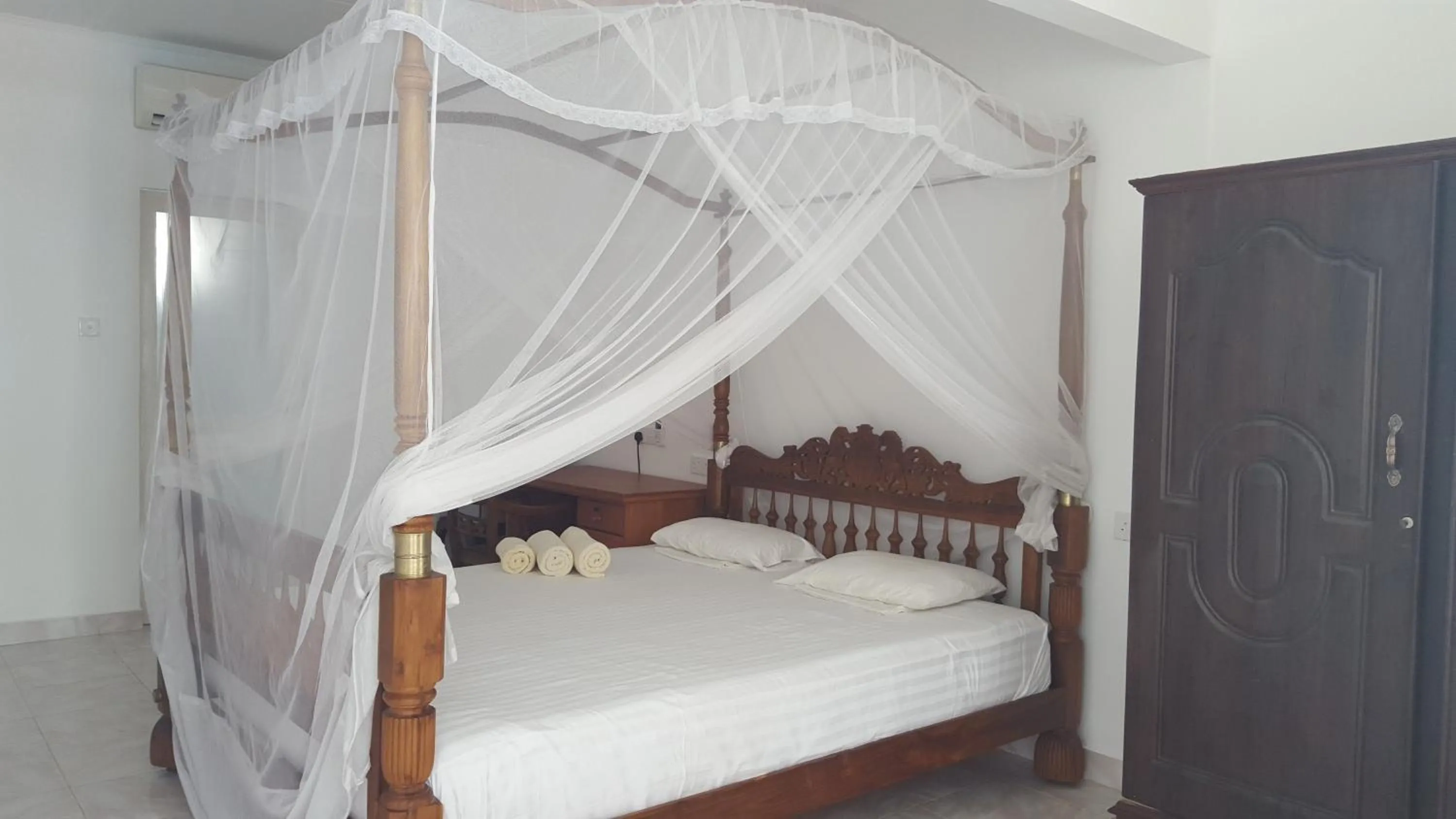 Bedroom, Bed in Edelweiss Resort