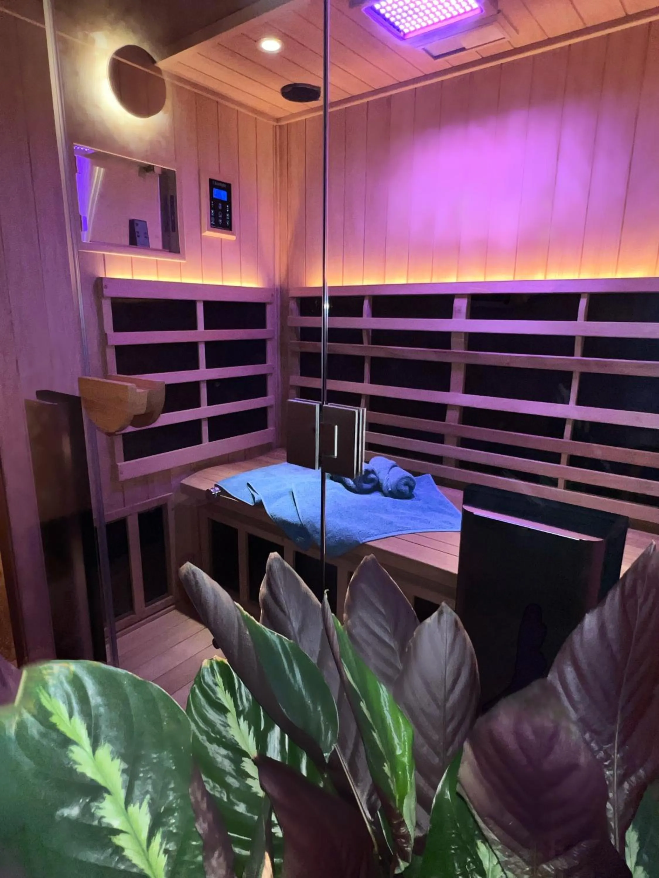 Sauna in Thistledown Lodge