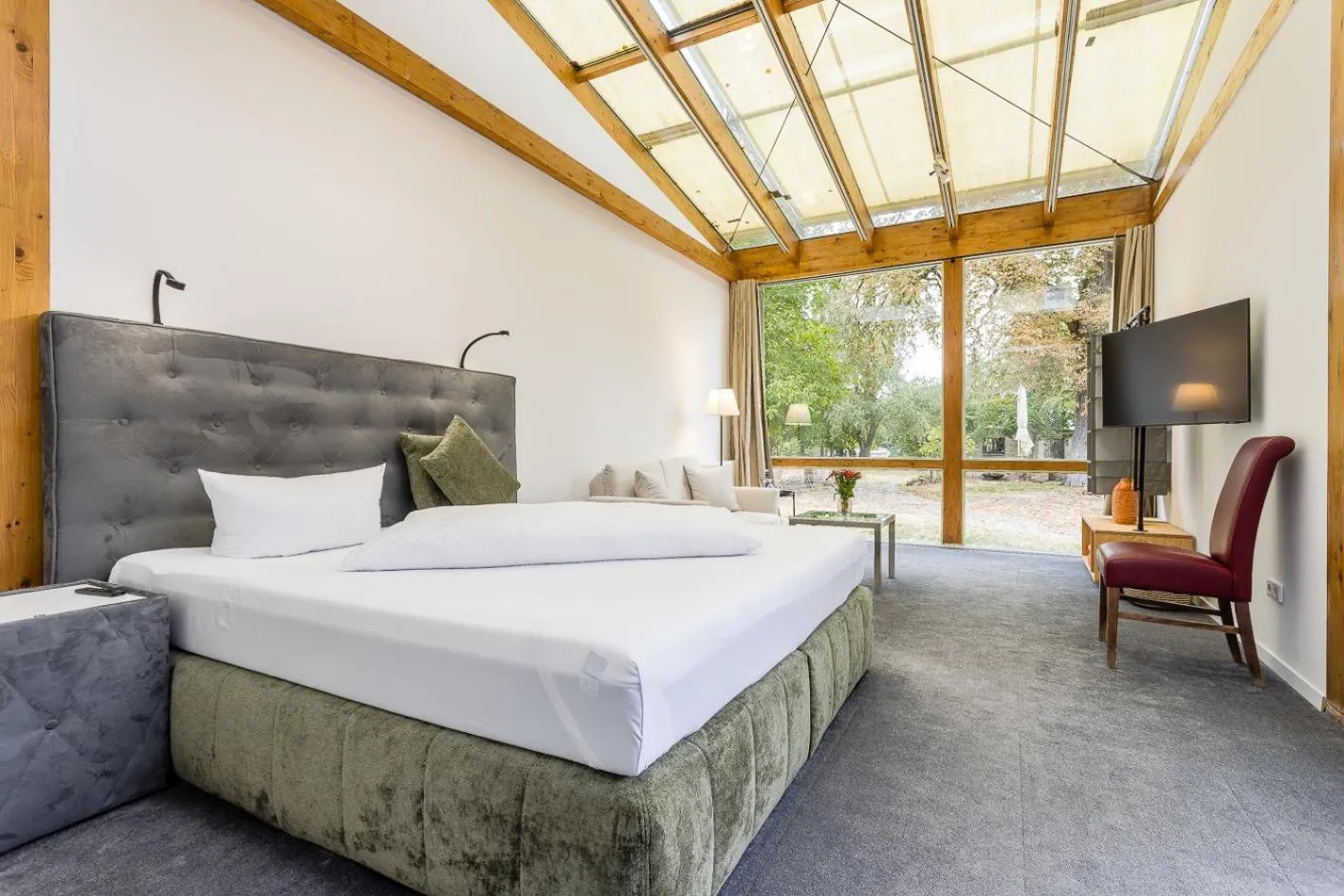 Bed in Hotel Zur Linde Dein Self Check In