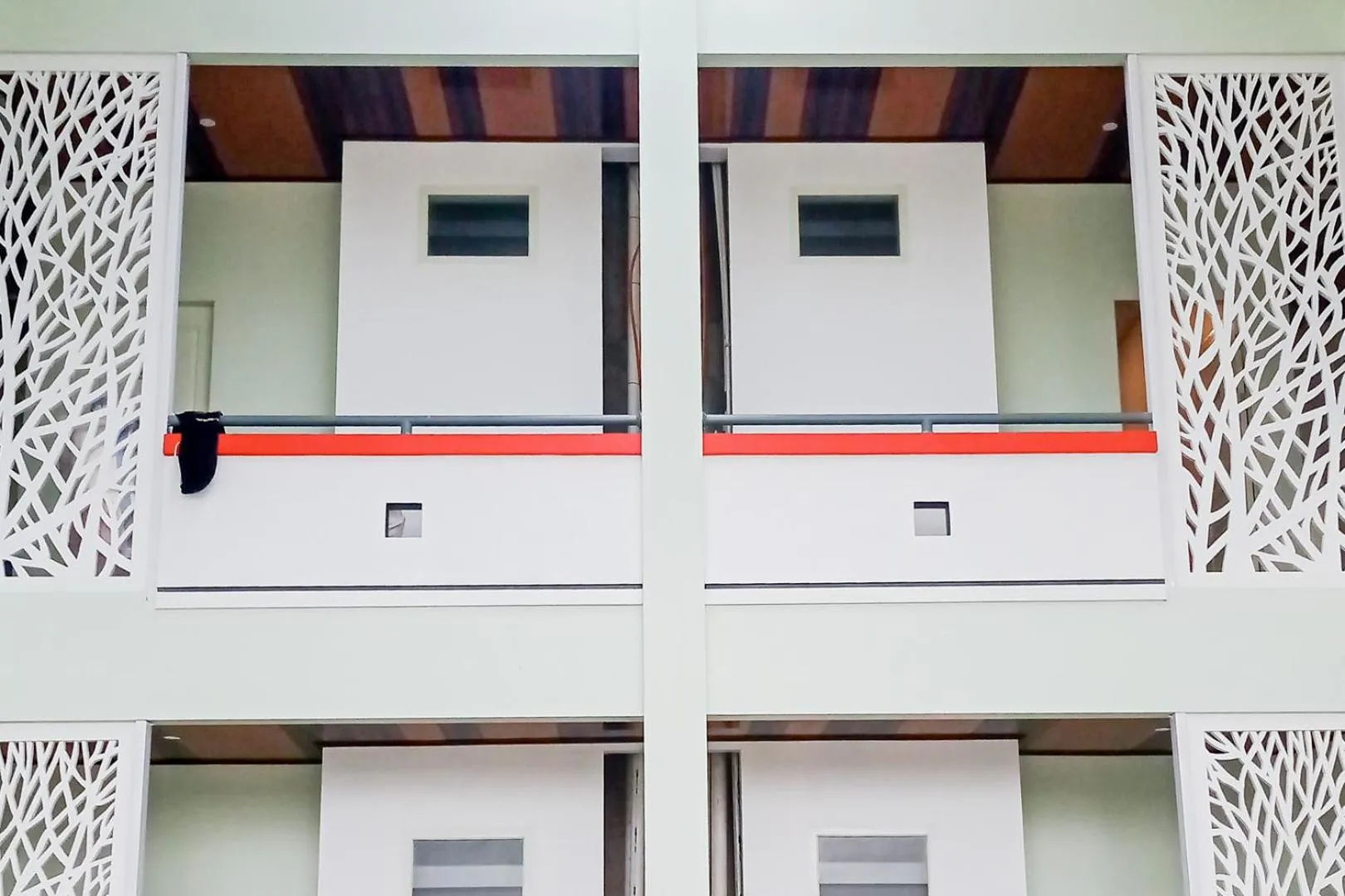 Balcony/Terrace in RedDoorz near Exit Tol Kotabaru ITERA Lampung