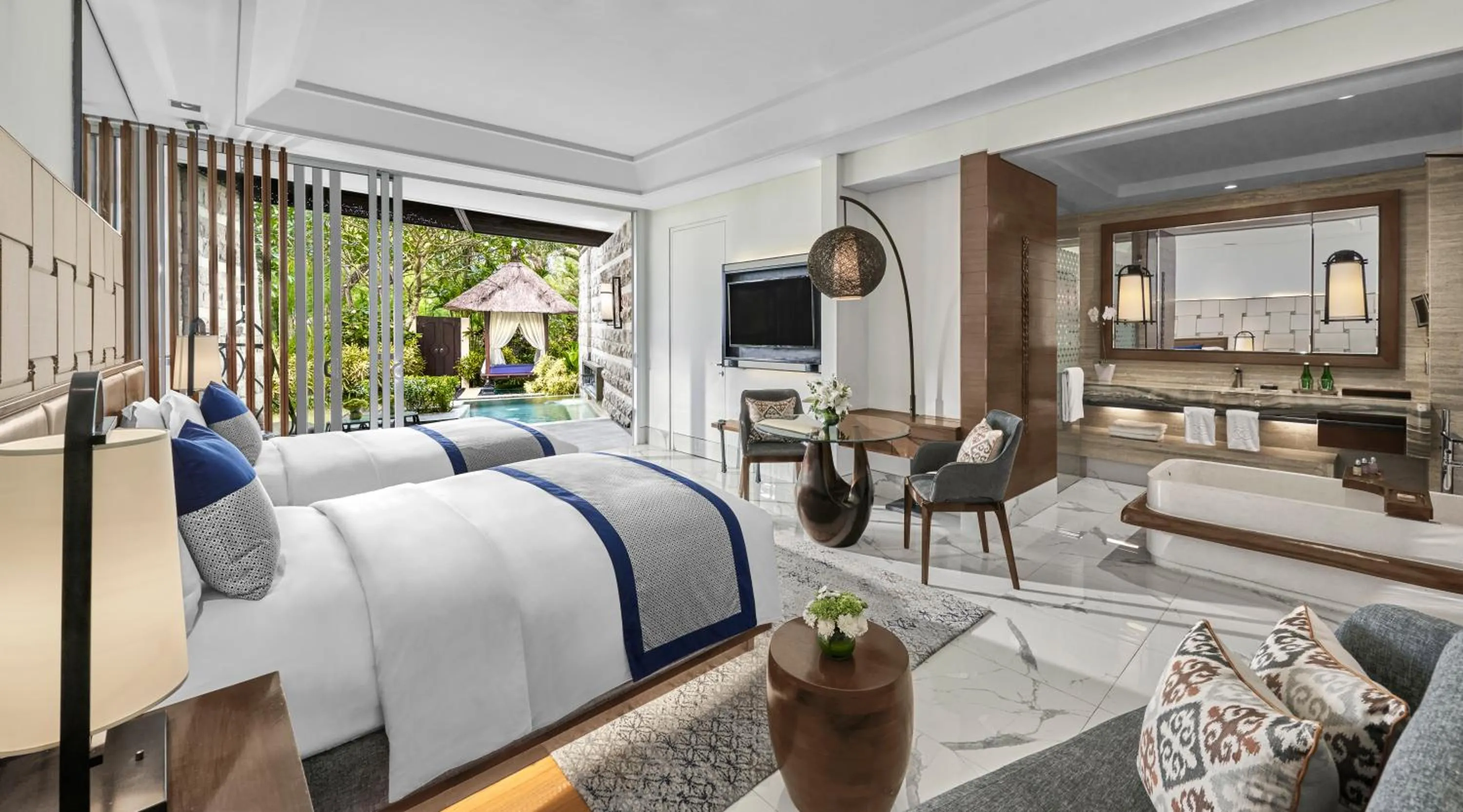 Bathroom, Bed in Sofitel Bali Nusa Dua Beach Resort