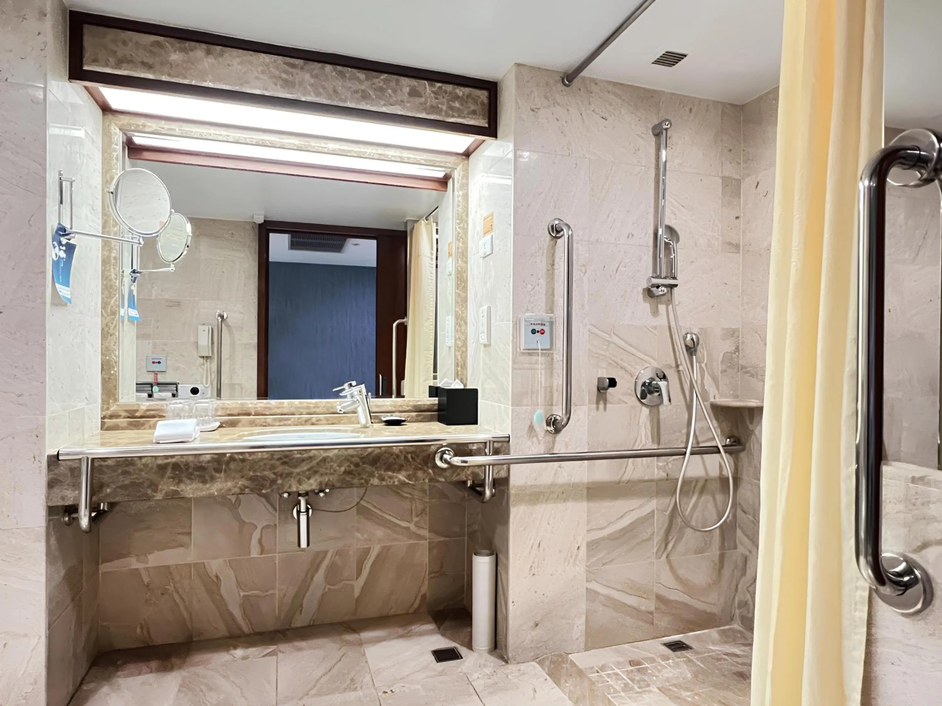Bathroom in Evergreen Laurel Hotel - Taichung