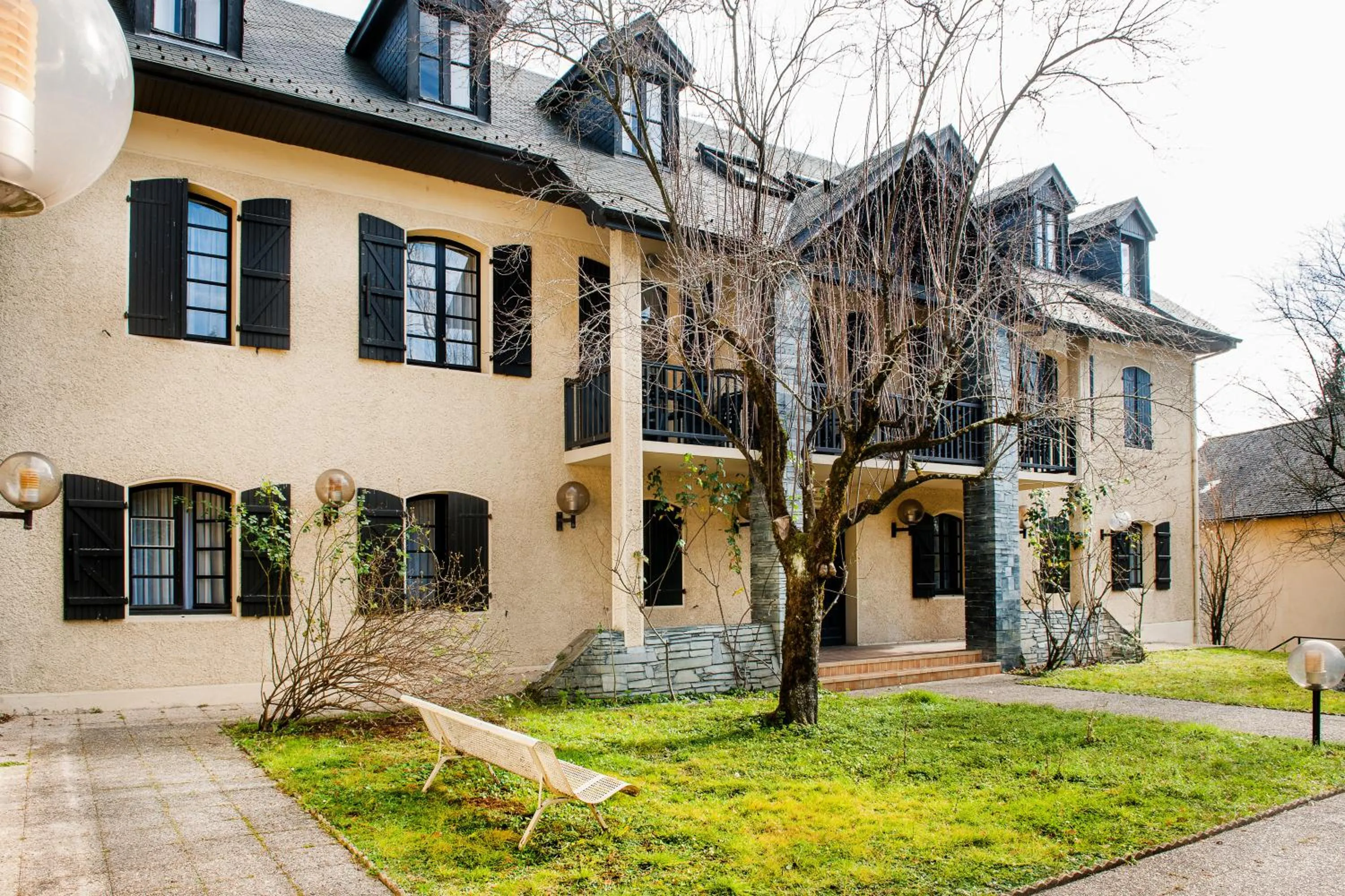 Nearby landmark, Property Building in Les Gentianes