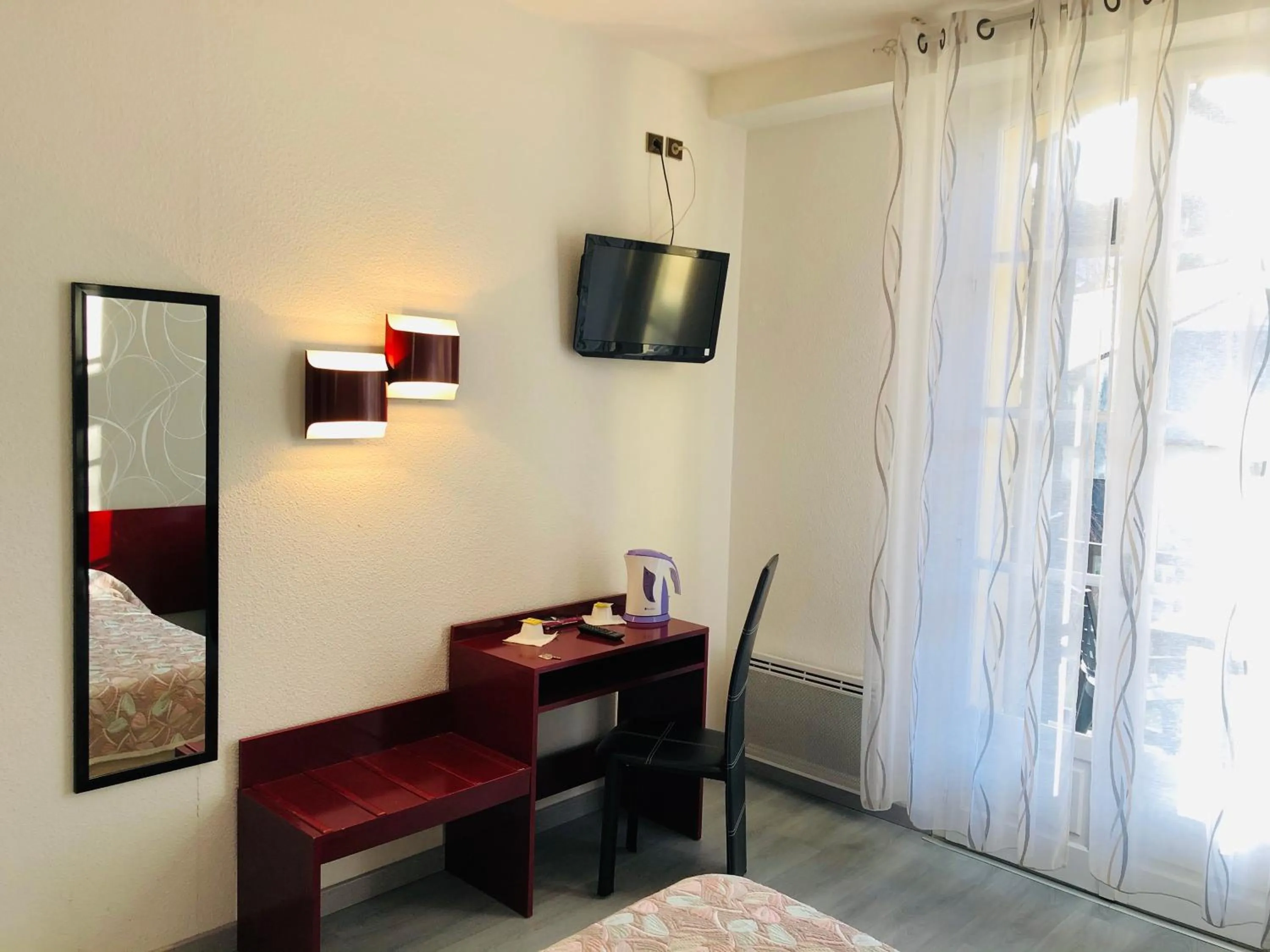 Communal lounge/ TV room, TV/Entertainment Center in Les Gentianes