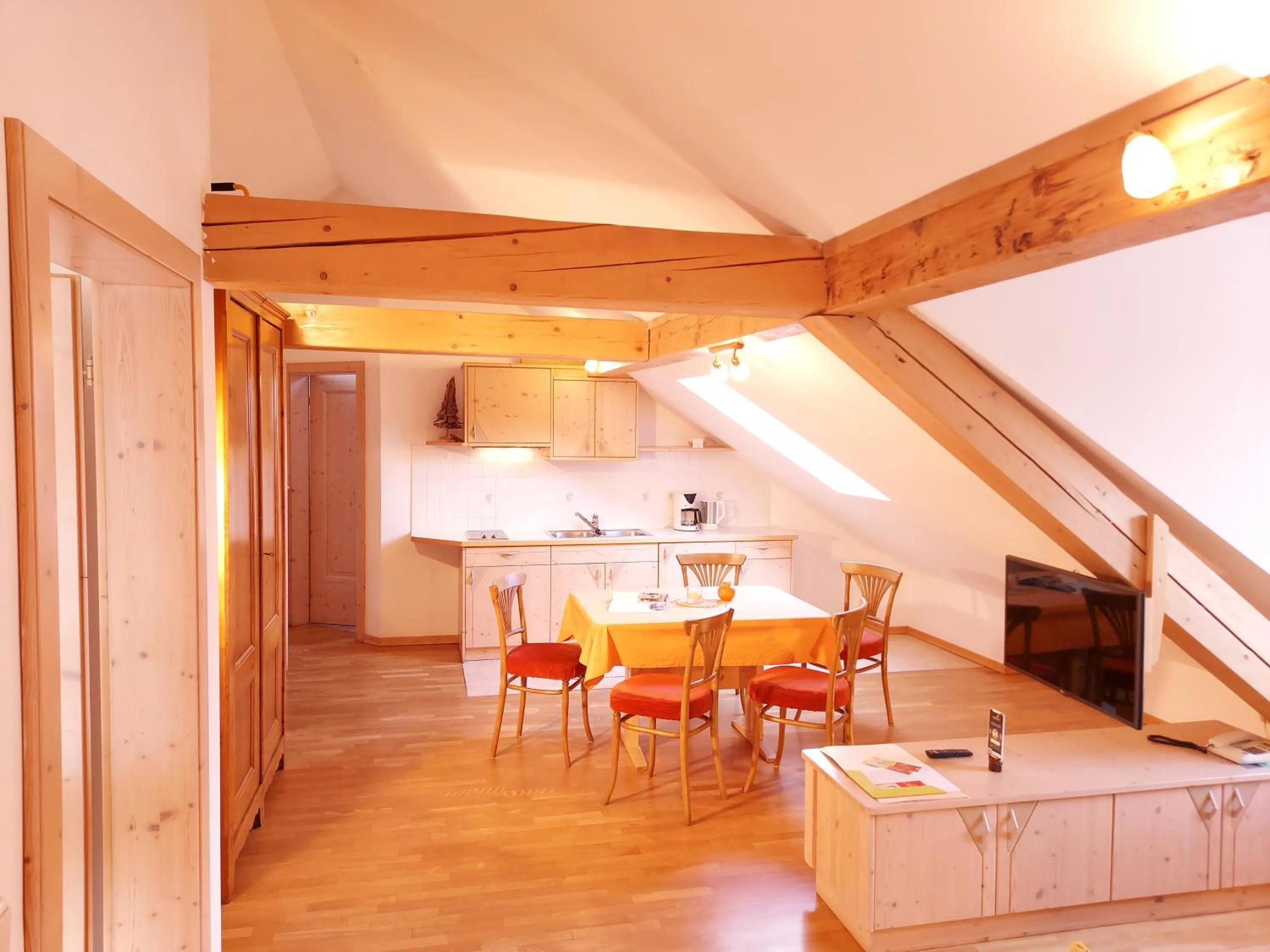 TV and multimedia in Residence Zum Theater