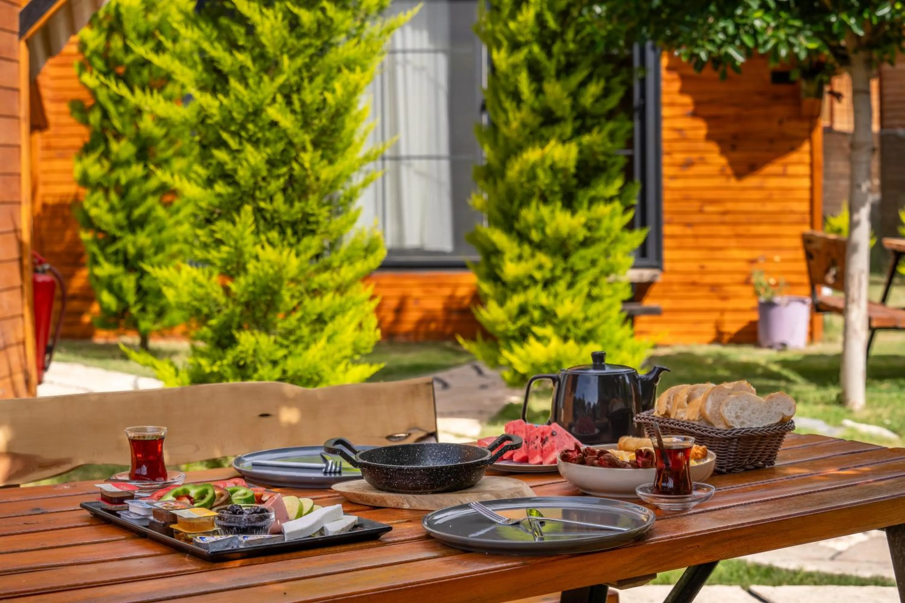 Breakfast in Karaöz Sapphire Bungalows